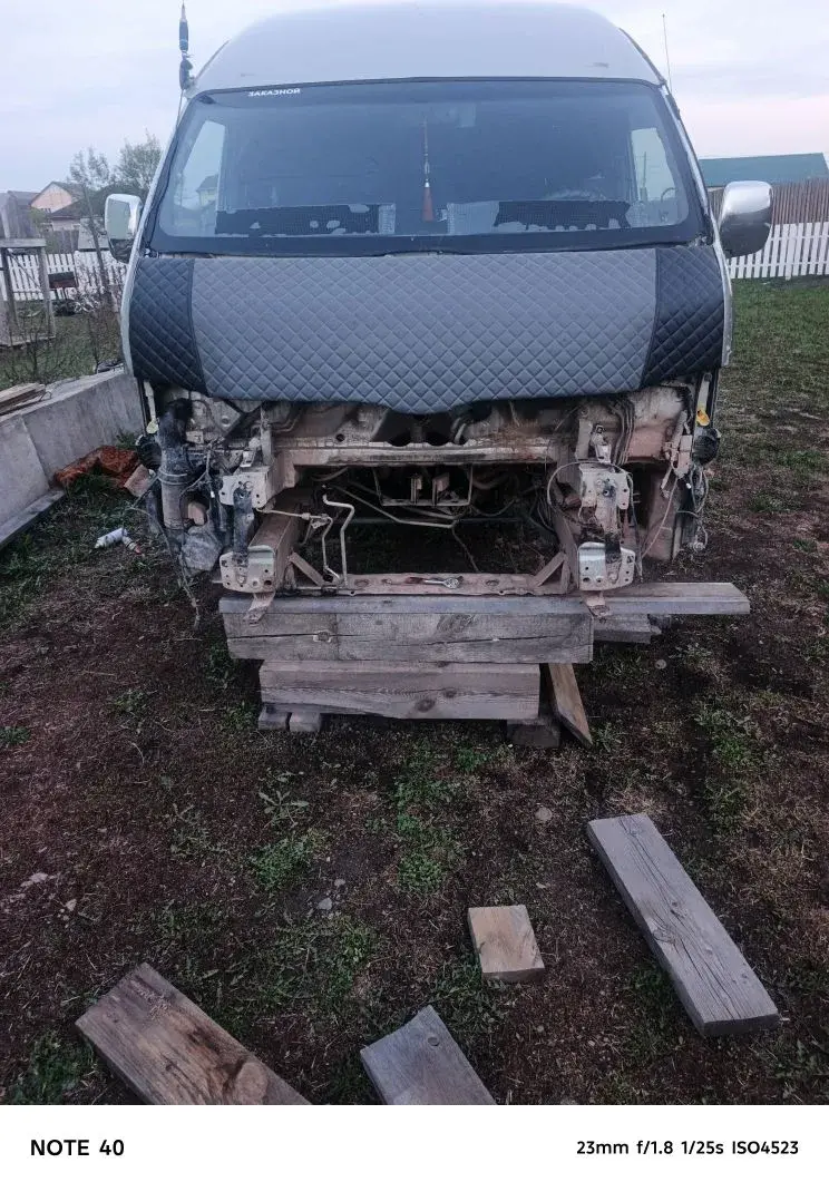 автомобиль марки TOYOTA модель HIACE 2008г.в. VIN-номер JTFSX23P606047417