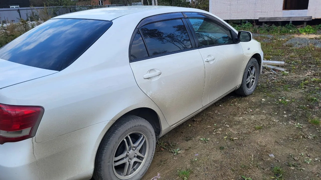 Легковой автомобиль марки: TOYOTA, модели: Corolla Axio, год выпуска: 2010 г., кузов №: NZE1446019463