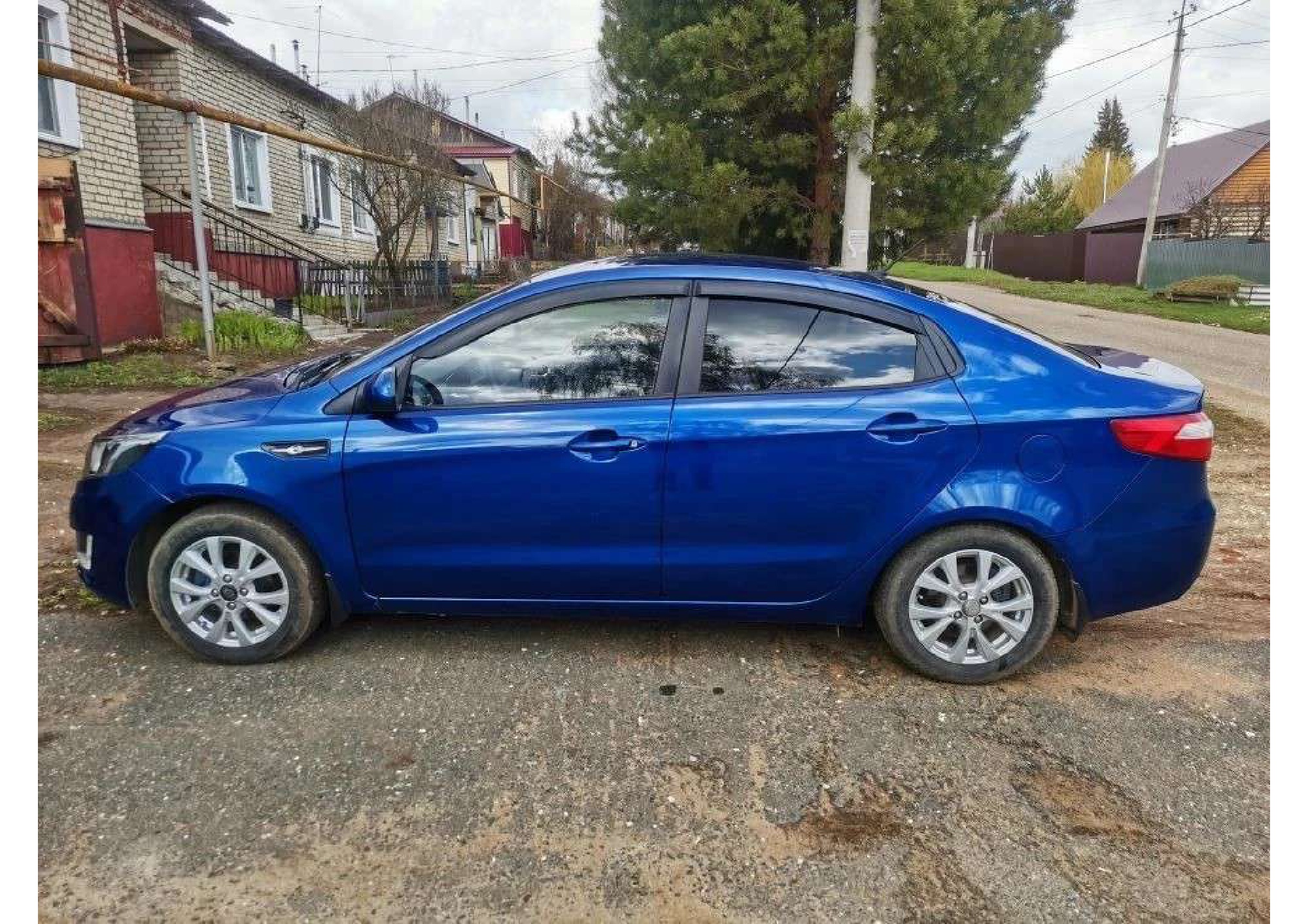 Автомобиль марки KIA RIO, 2012 года выпуска, VIN-номер Z94CB41BBCR064541