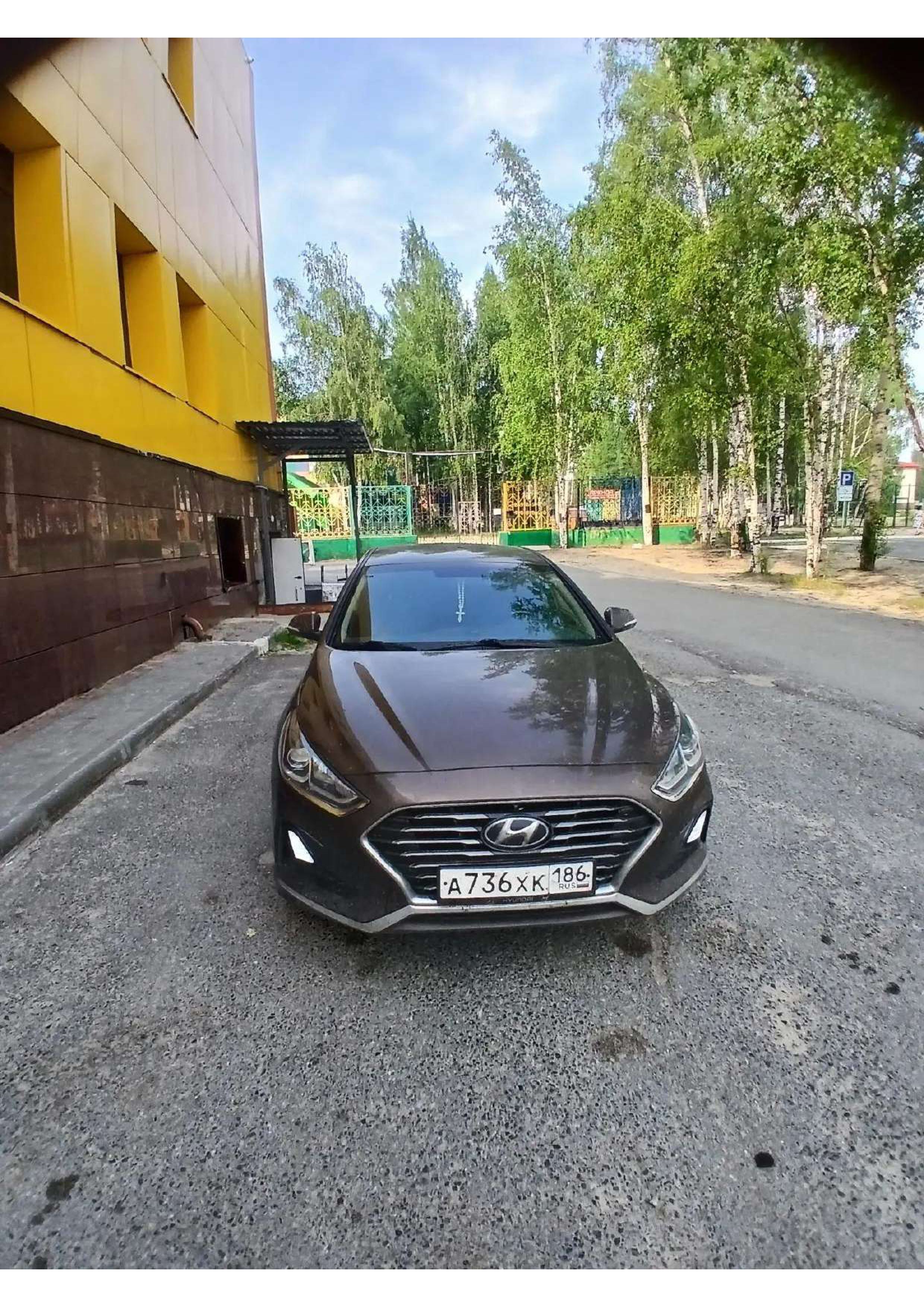 Автомобиль марки HYUNDAI SONATA 2019 г.в., VIN: XWEE241CBK0001390, грн А736ХК186.