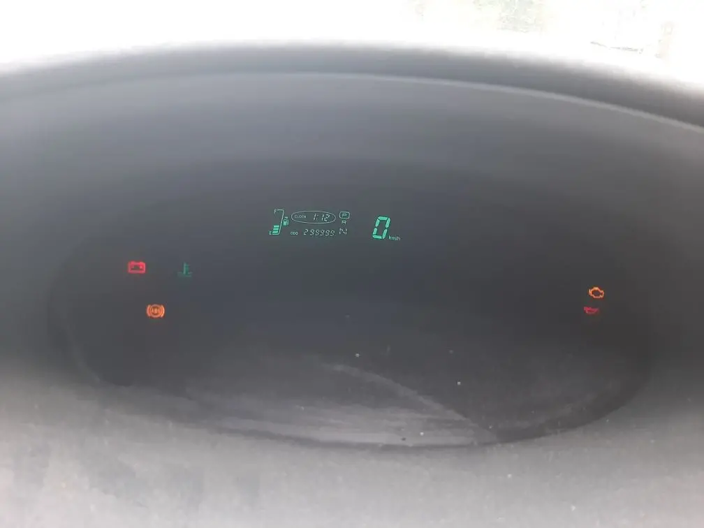 Легковой автомобиль: марки TOYOTA модель VITZ 2003 г.в. номер кузова SCP13-0006823