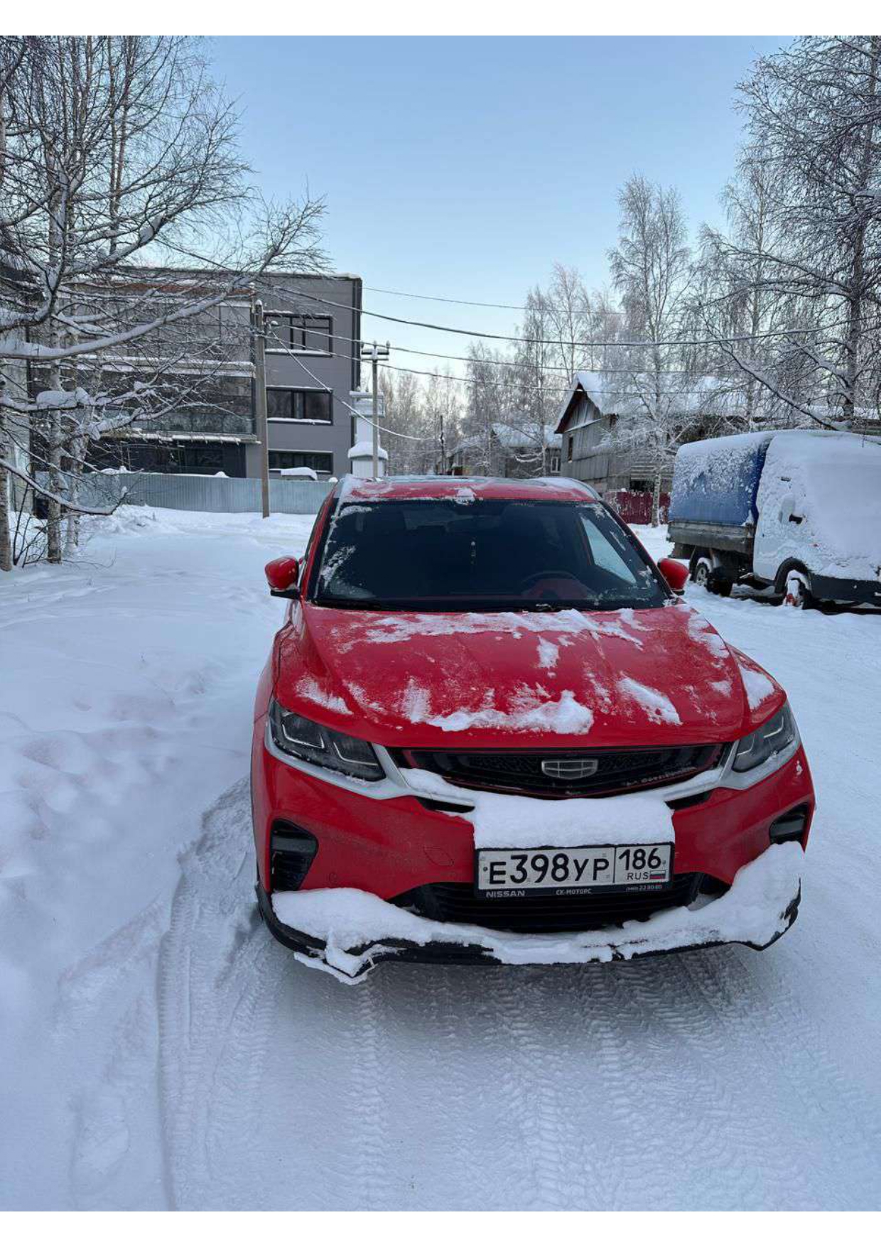 Легковой автомобиль марки: GEELY, модель: Coolray, год выпуска: 2023г., идентификационный номер (VIN): Y4K8622Z0PB931673. Находится в залоге у ПАО «Совкомбанк».