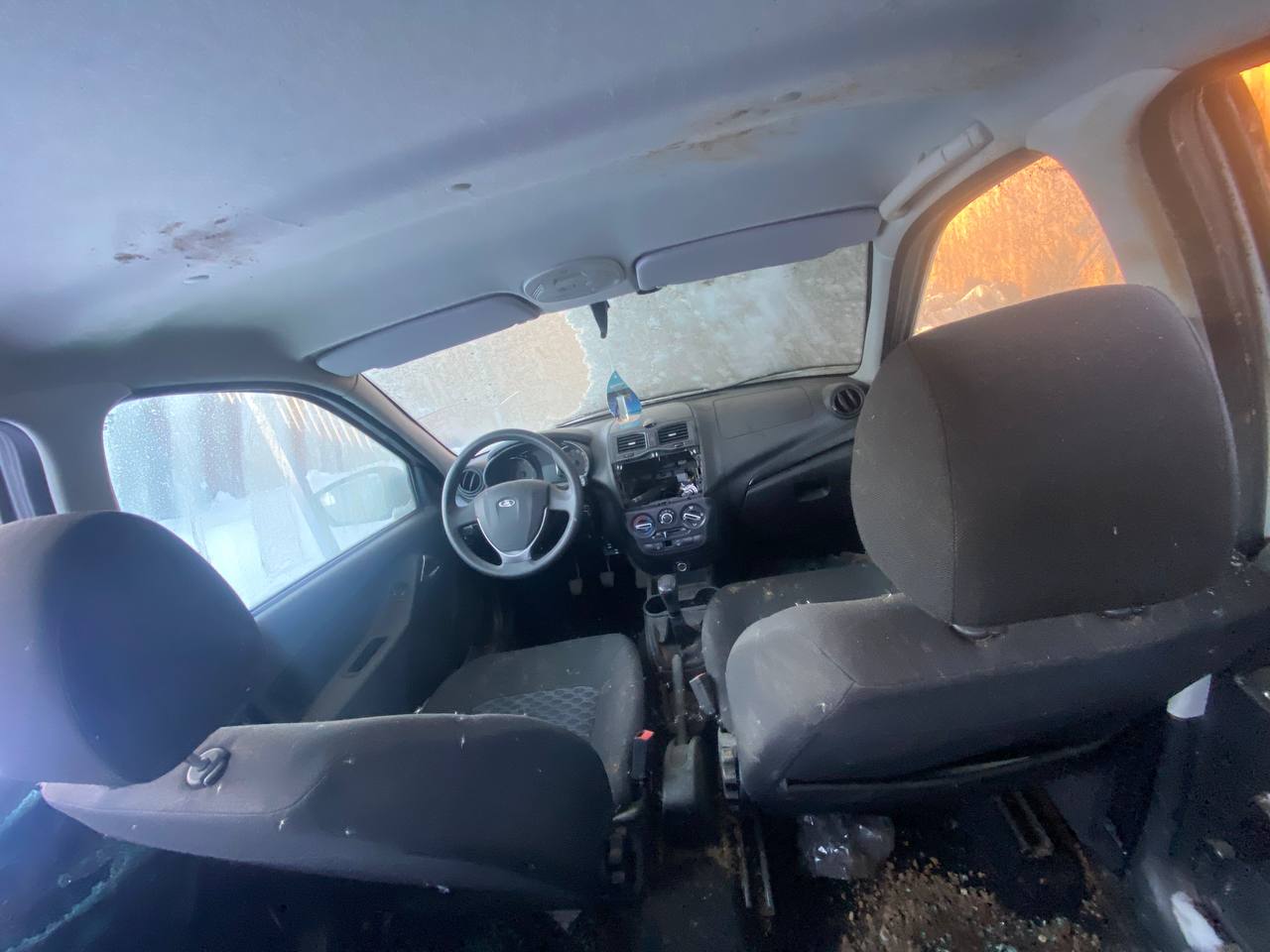 Автомобиль марки LADA модель Granta 2023 г.в. VIN-номер XTA219040R0993102