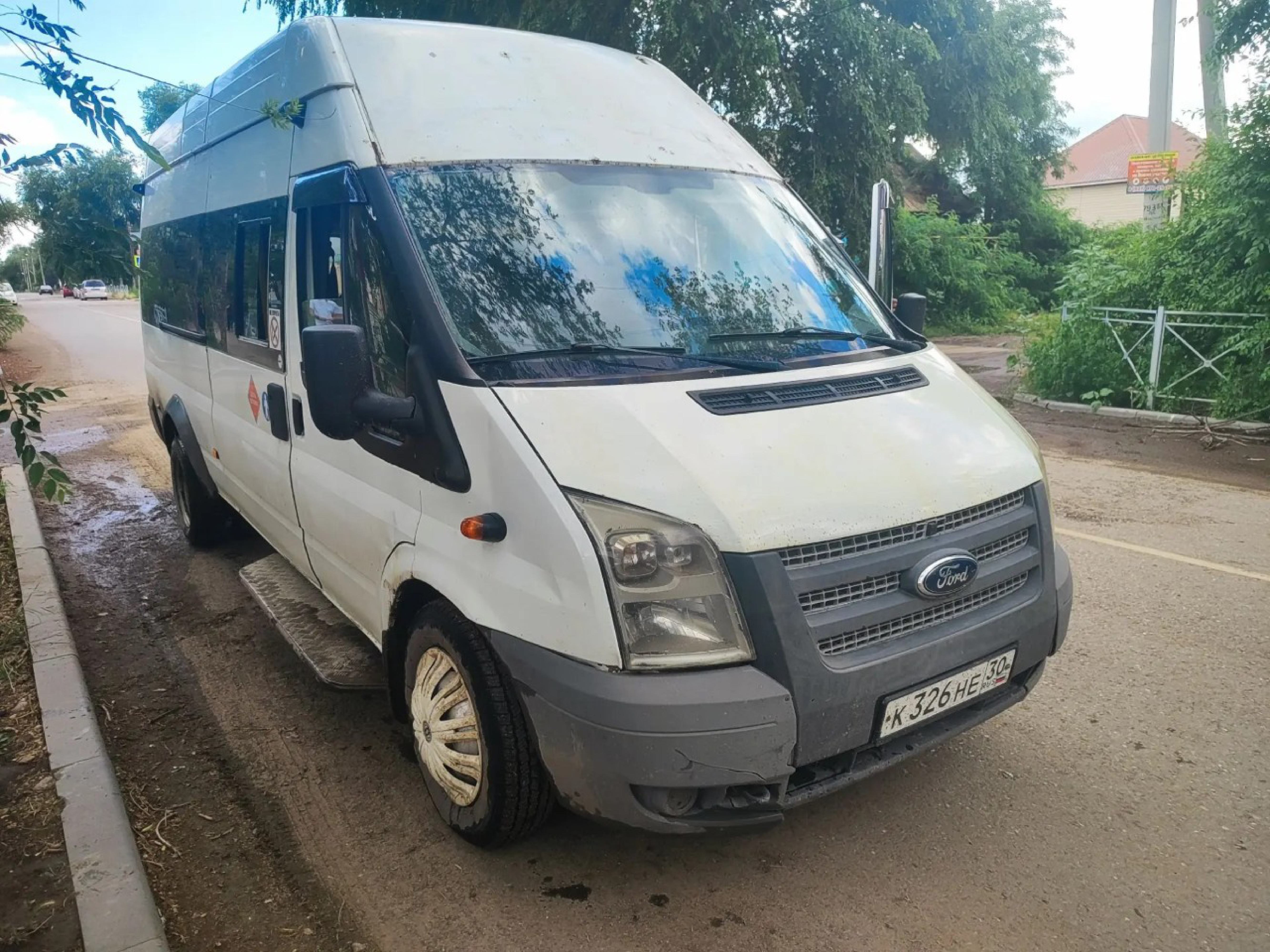 Автомобиль марки 222709 модель 222709 2014 г.в. VIN-номер XUS222709E0006488