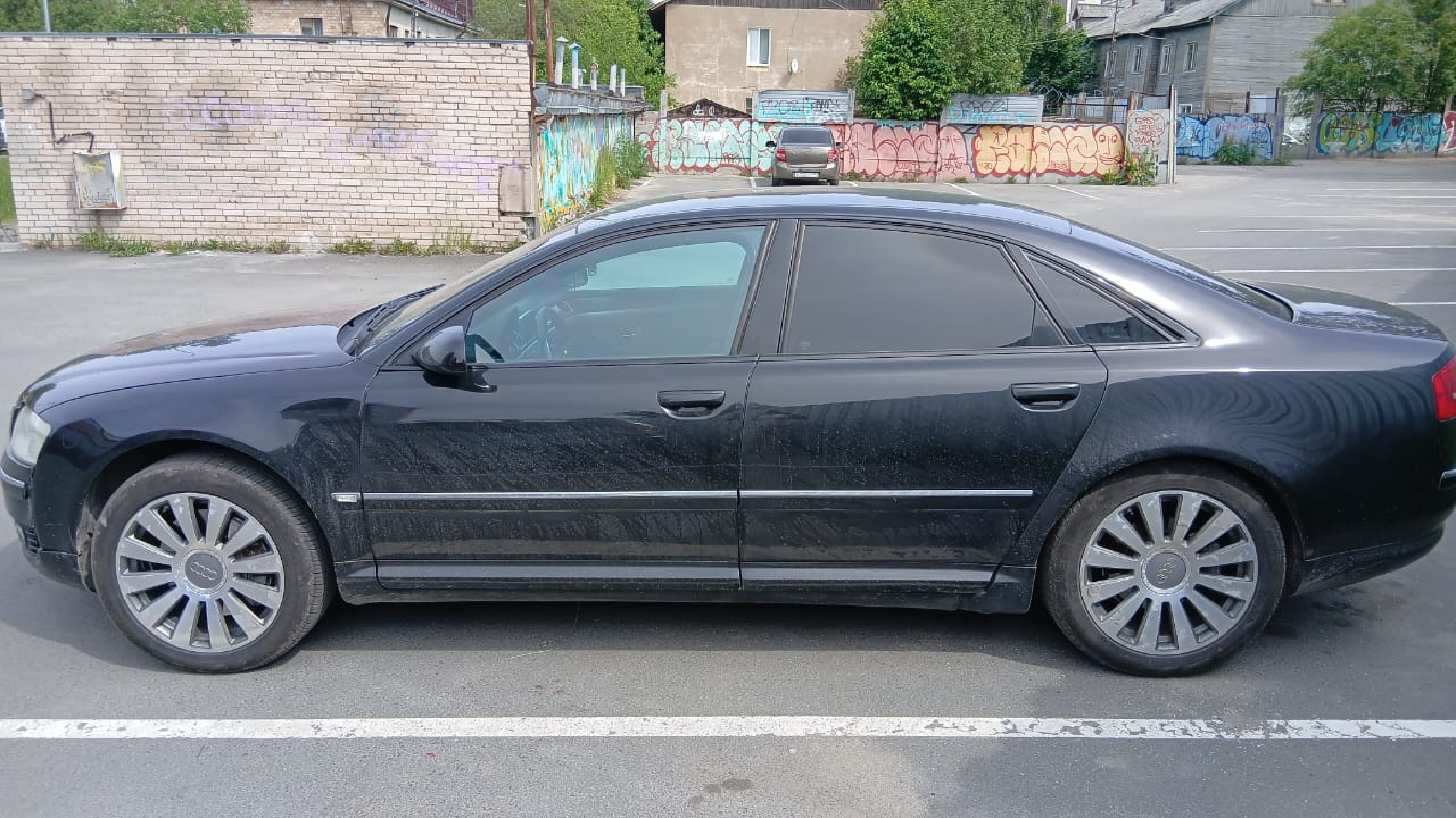 Автомобиль марки AUDI модель А8, 2007 года выпуска, VIN WAUZZZ4E77N013538