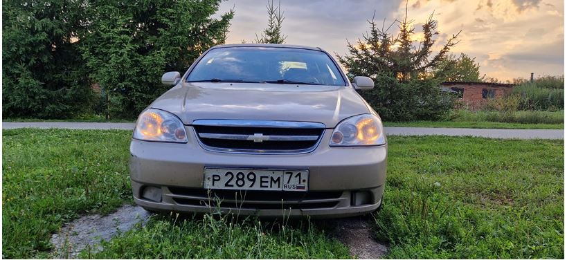 Автомобиль марки CHEVROLET модель Lacetti 2007 г.в. VIN-номер KL1NF196J8K747746