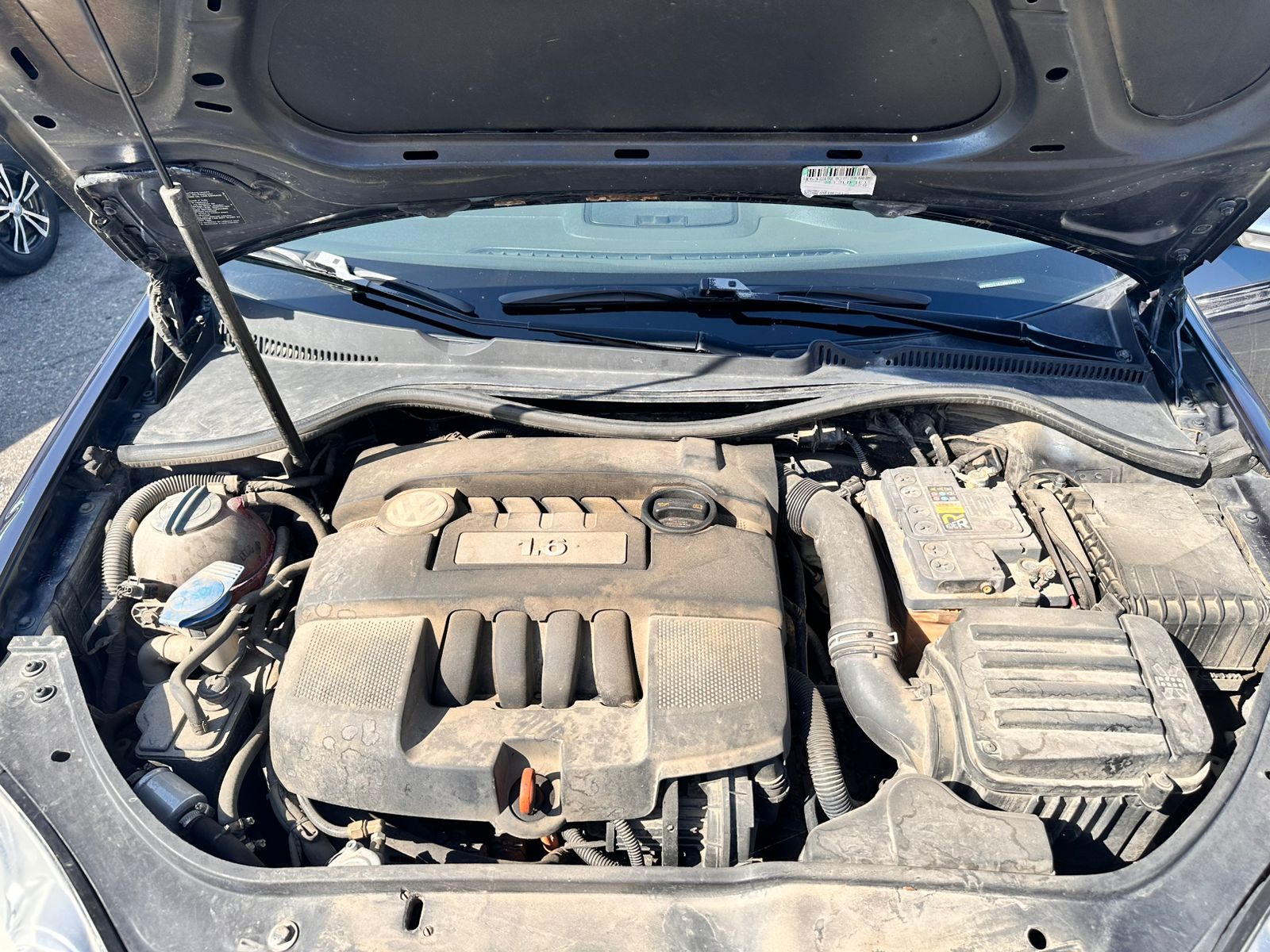 Автомобиль марки VOLKSWAGEN JETTA, VIN: WVWZZZ1KZ8M158912