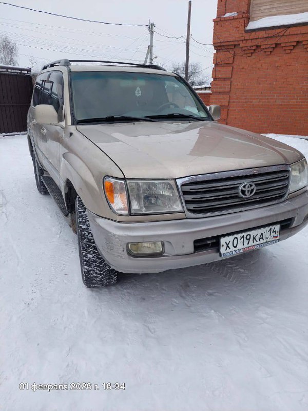 Легковой автомобиль марки: TOYOTA, модель: Land Cruiser 100, год выпуска: 2005г., кузов №: JTEHT05J252076211, идентификационный номер: JTEHT05J252076211