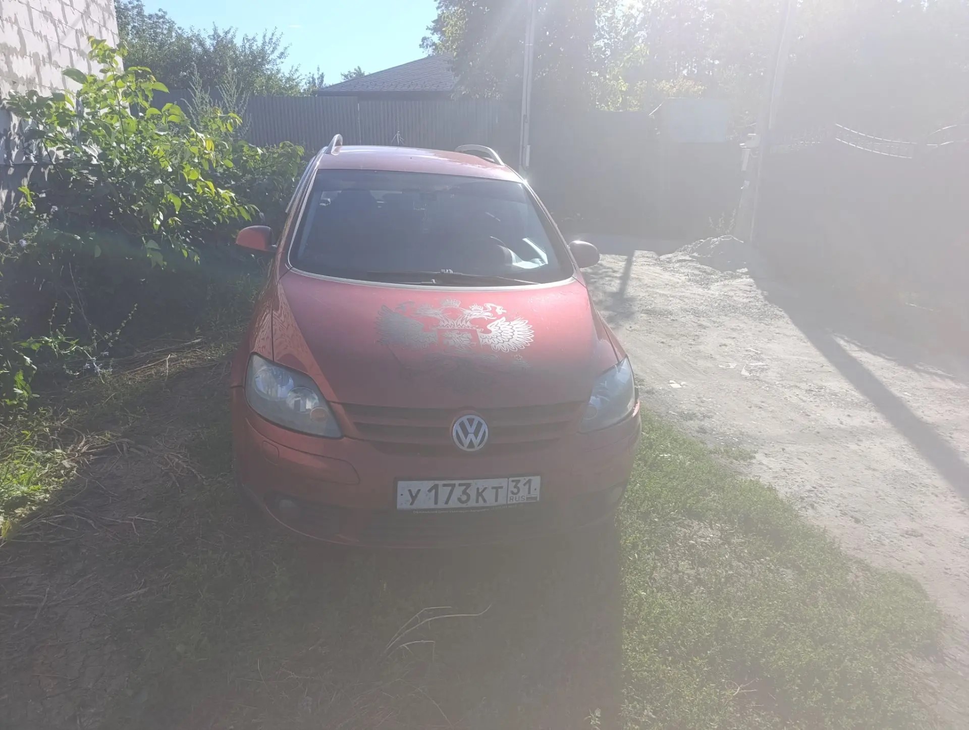 Автомобиль марки VOLKSWAGEN модель Golf V 2008 г.в. VIN-номер WVWZZZ1KZ9W811851
