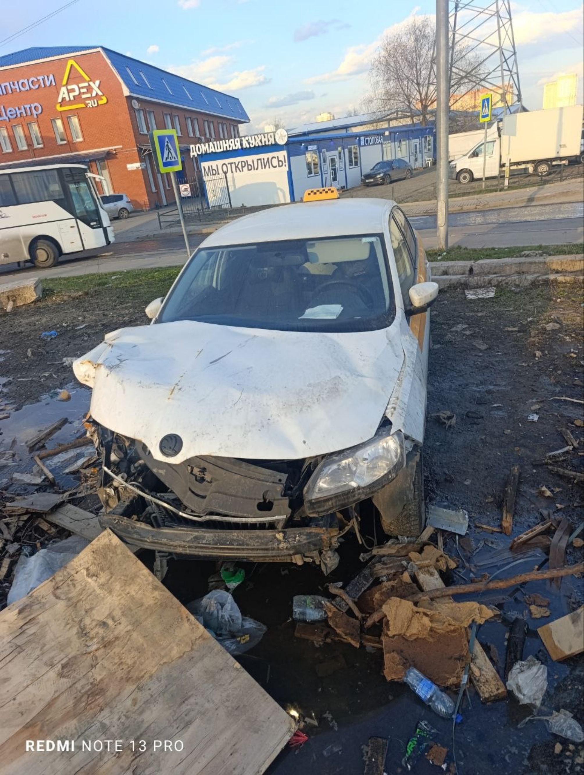 Автомобиль марки ШКОДА модель РАПИД, 2019 г.в., VIN-номер XW8AC2NH6KK132424