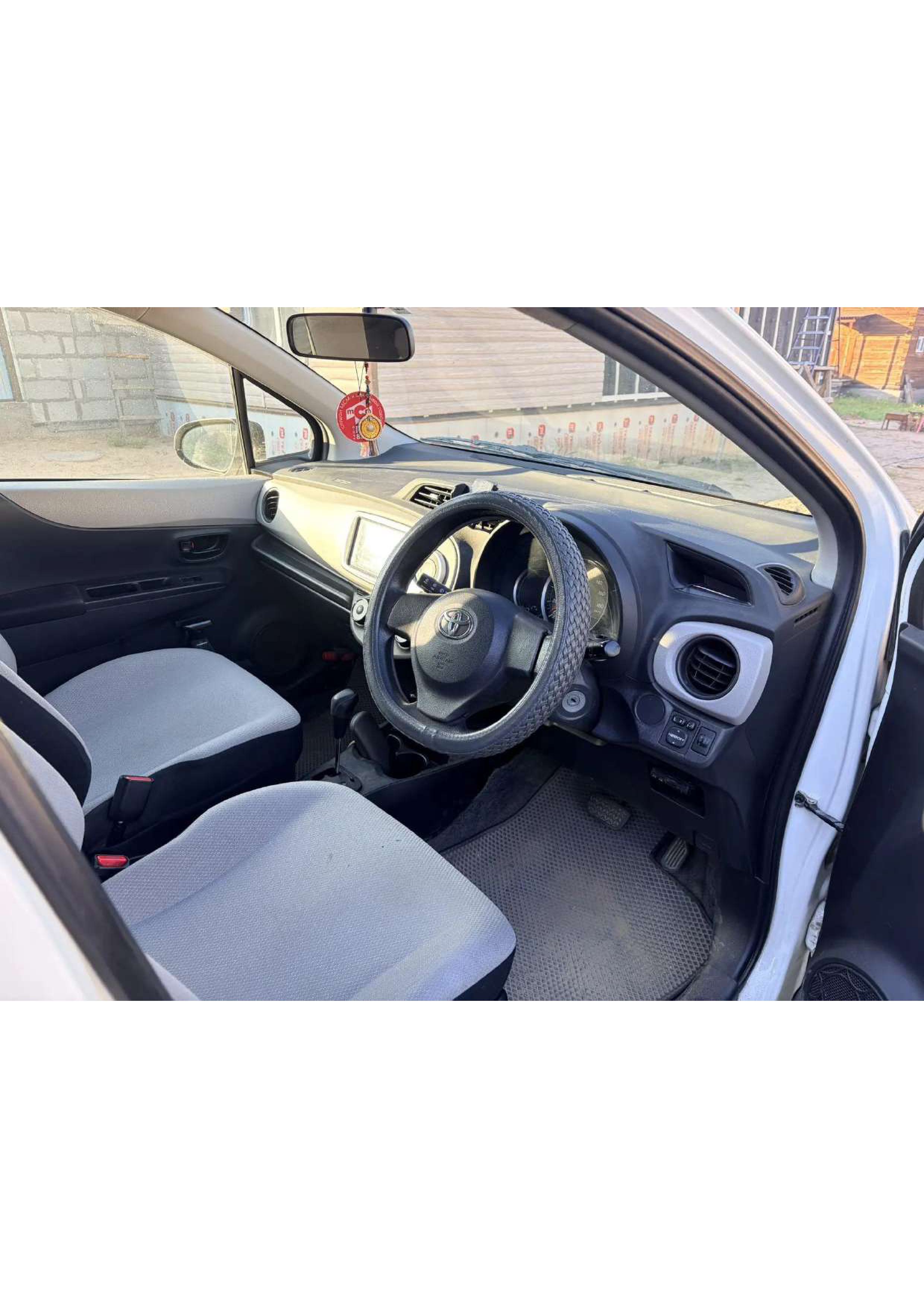 Автомобиль марки TOYOTA VITZ, 2013 года выпуска, VIN-номер KSP130-2078109