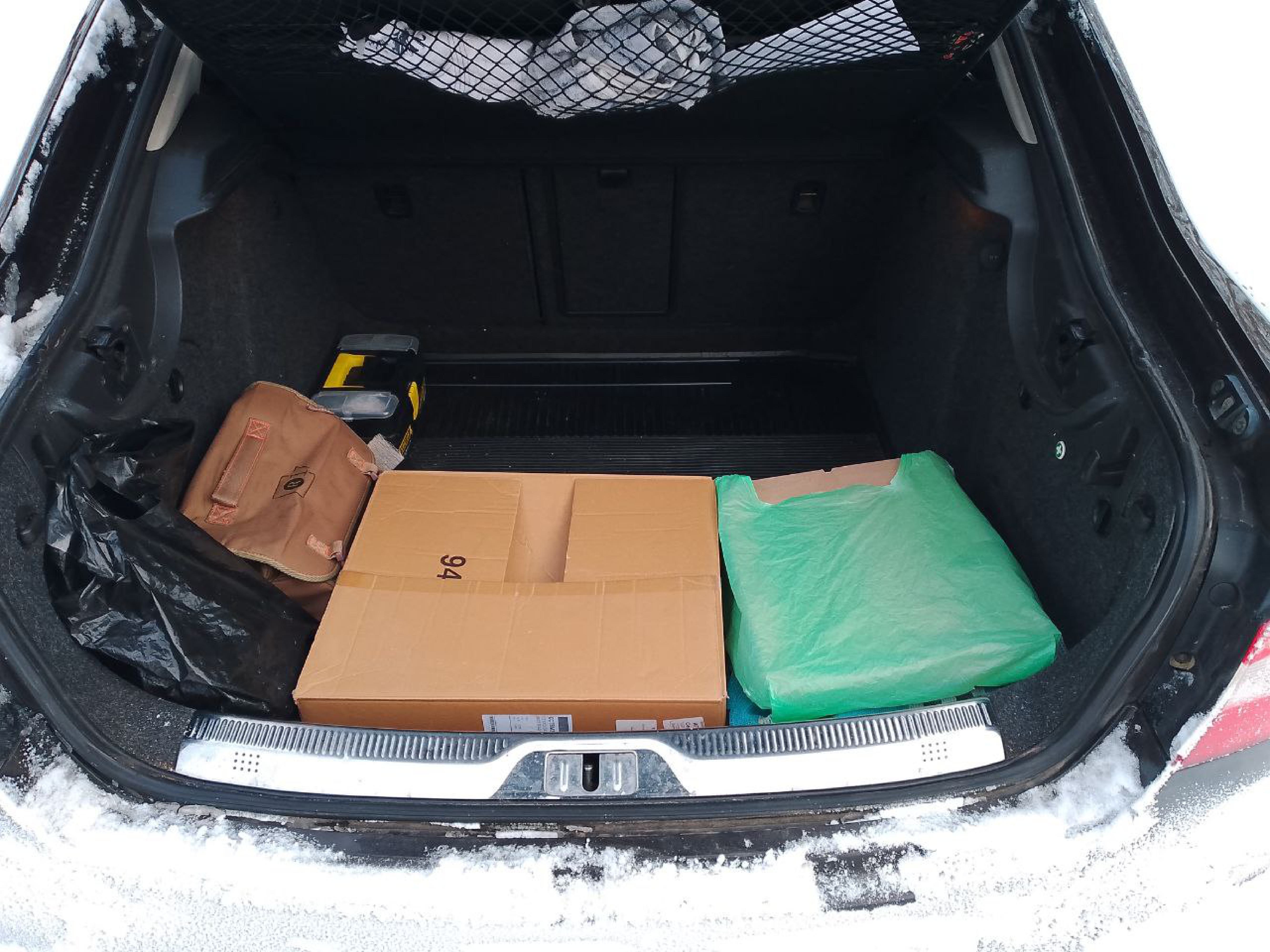SKODA Superb, год выпуска: 2012 г., идентификационный номер (VIN): TMBAB63T0D9020693.