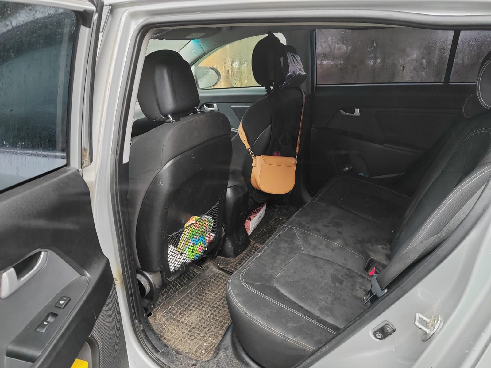 Автомобиль марки KIA модель Sportage VIN-номер: XWEPC811BC0007628