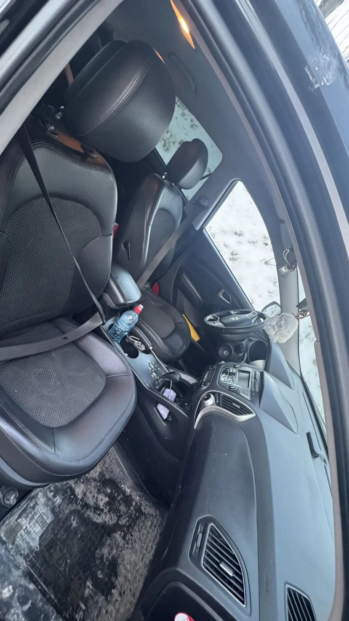 Автомобиль марки HYUNDAI модель ix35 2012 г.в. VIN-номер TMAJU81BDDJ366991