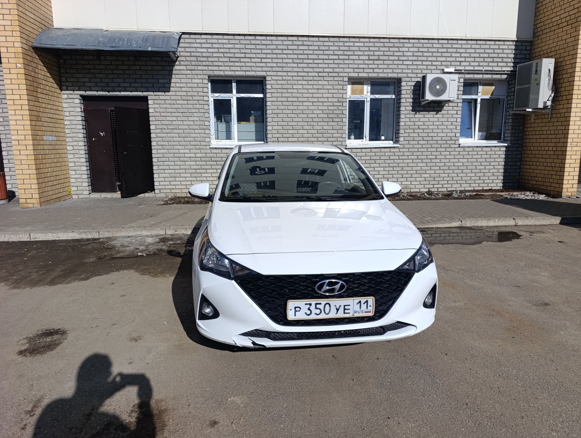 Автомобиль марки HYUNDAI модель Solaris 2022 г.в. VIN номер Z94K241CBNR337386. (возможны скрытые дефекты) Имущество в залоге у ПАО «СОВКОМБАНК»