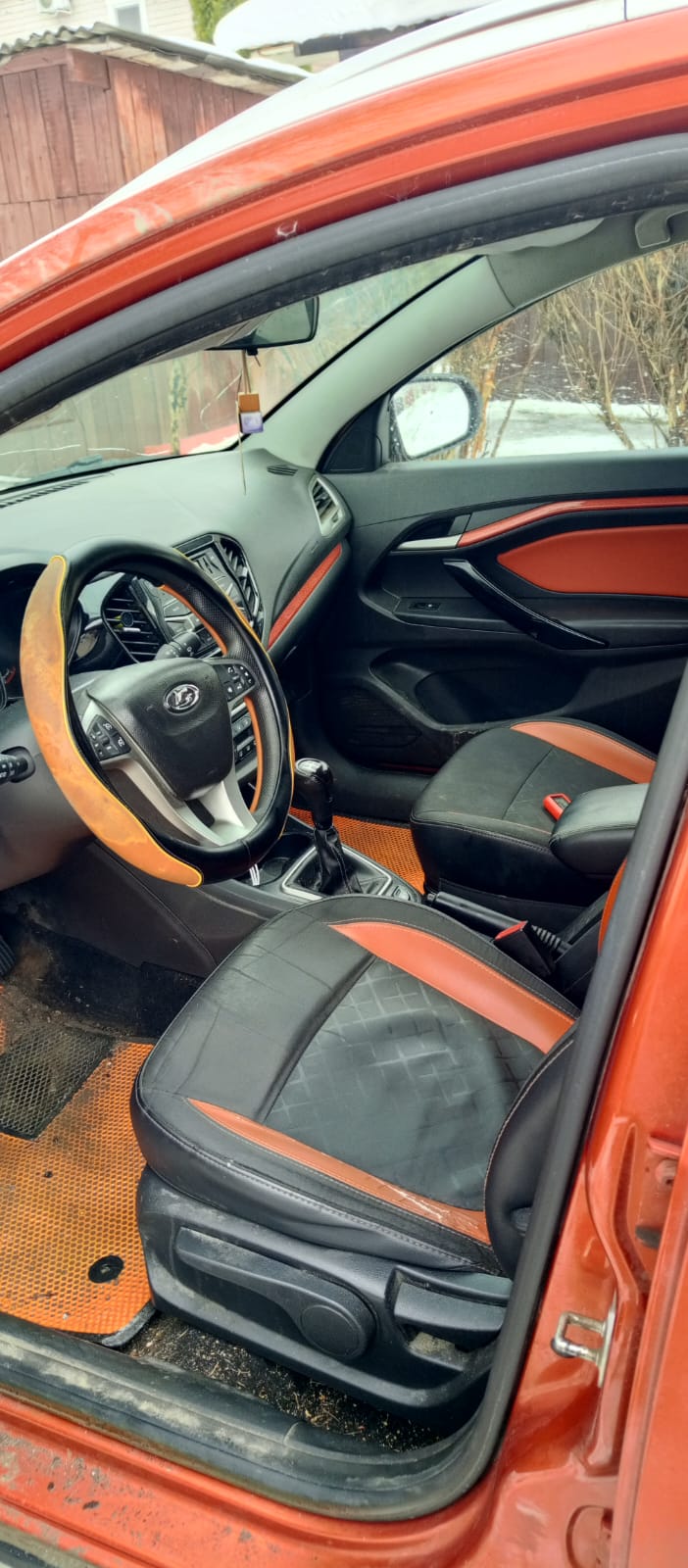 Автомобиль марки LADA модель Vesta 2019 г.в. VIN-номер XTAGFK110LY406489