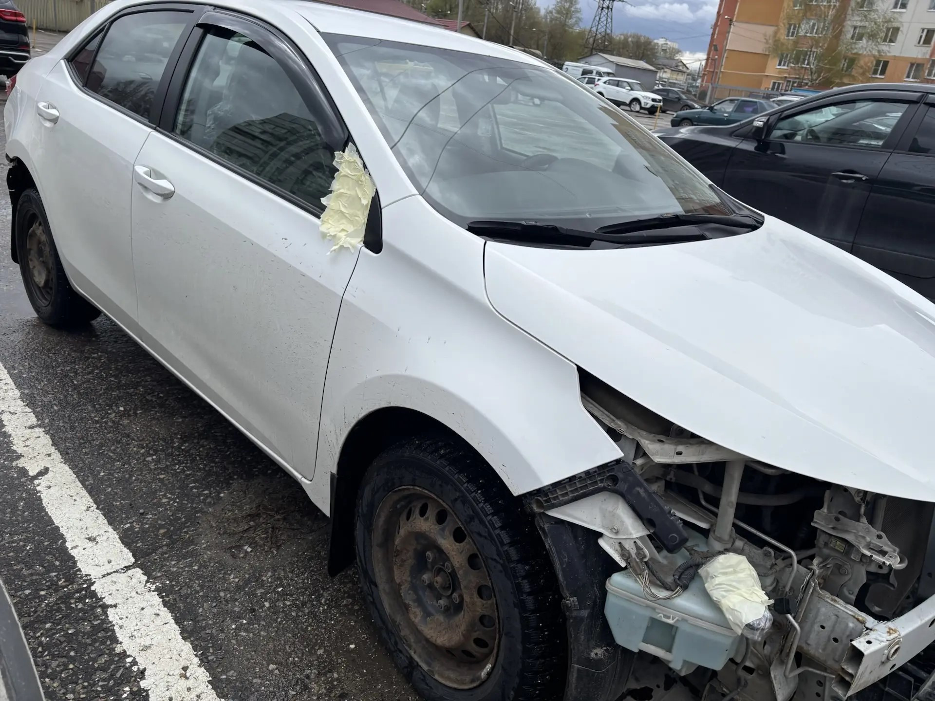 Автомобиль марки TOYOTA модель Corolla 2014 г.в. VIN-номер NMTBB0JE10R090266