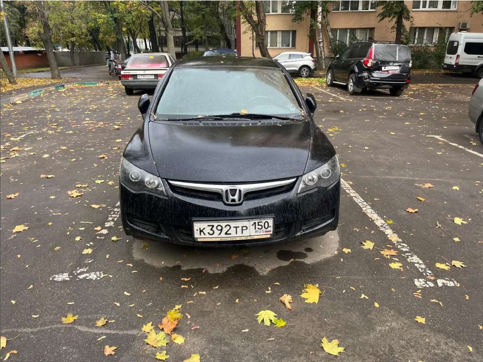 Автомобиль марки HONDA модель Civic 2008 г.в. VIN-номер NLAFD76408W061227