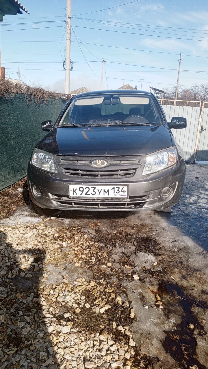 Автомобиль марки ЛАДА модель ГРАНТА 2013 г.в. VIN-номер XTA219060DY050382