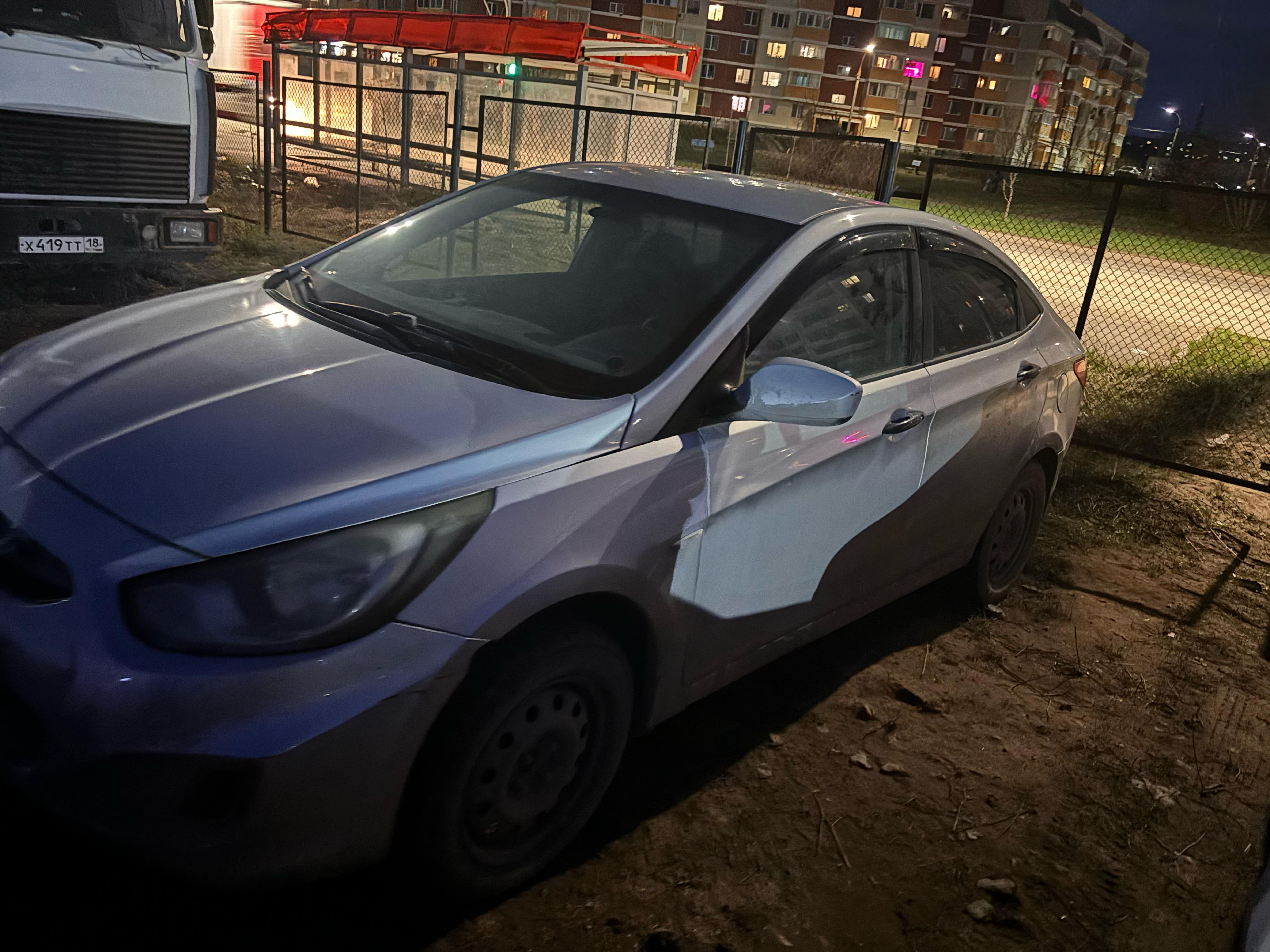 Автомобиль марки HYUNDAI модель Solaris 2011 года выпуска, VIN: Z94CT41CBBR037802