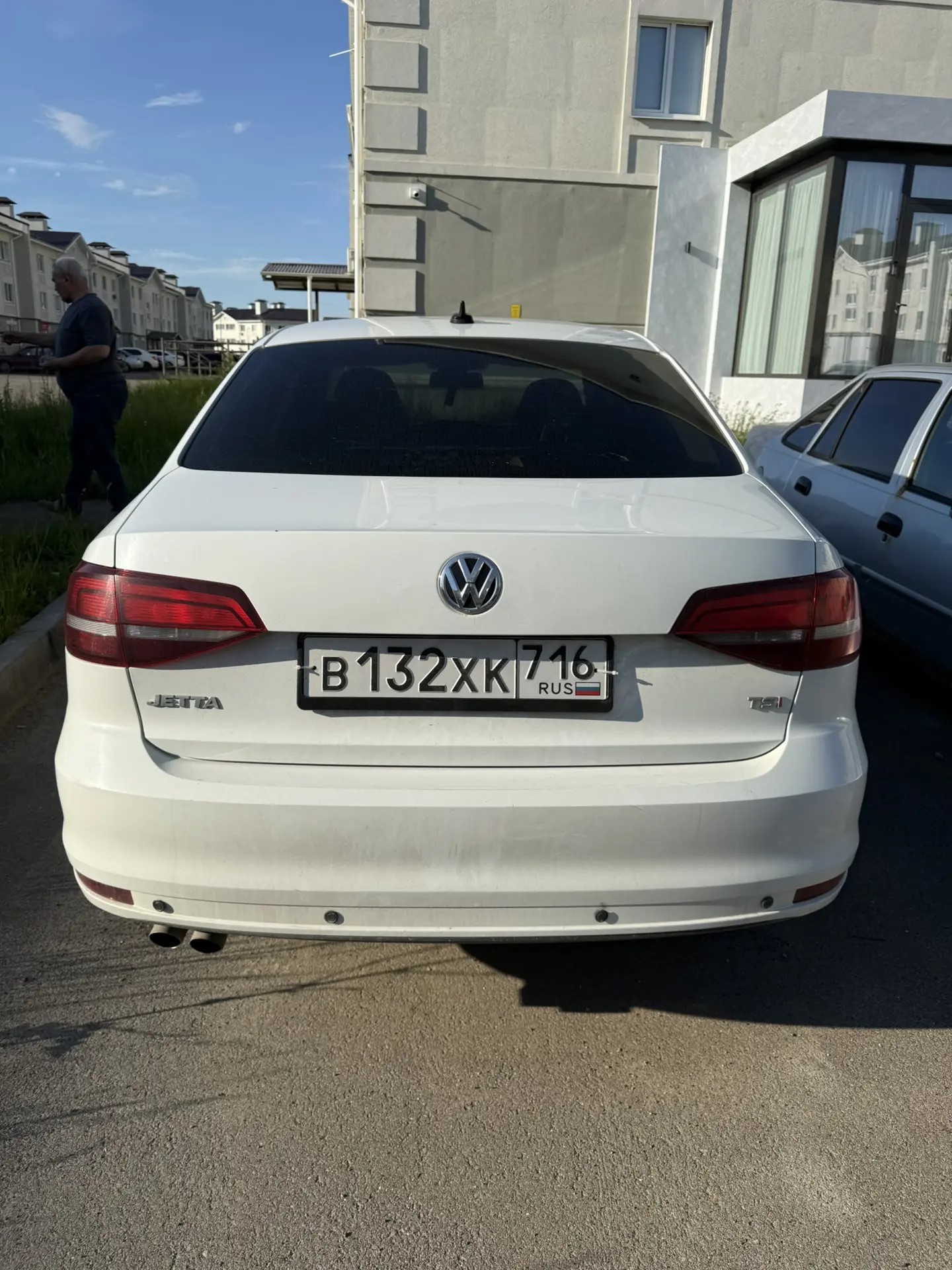 Автомобиль марки VOLKSWAGEN модель JETTA 2017 г.в. VIN-номер XW8ZZZ16ZHN902962