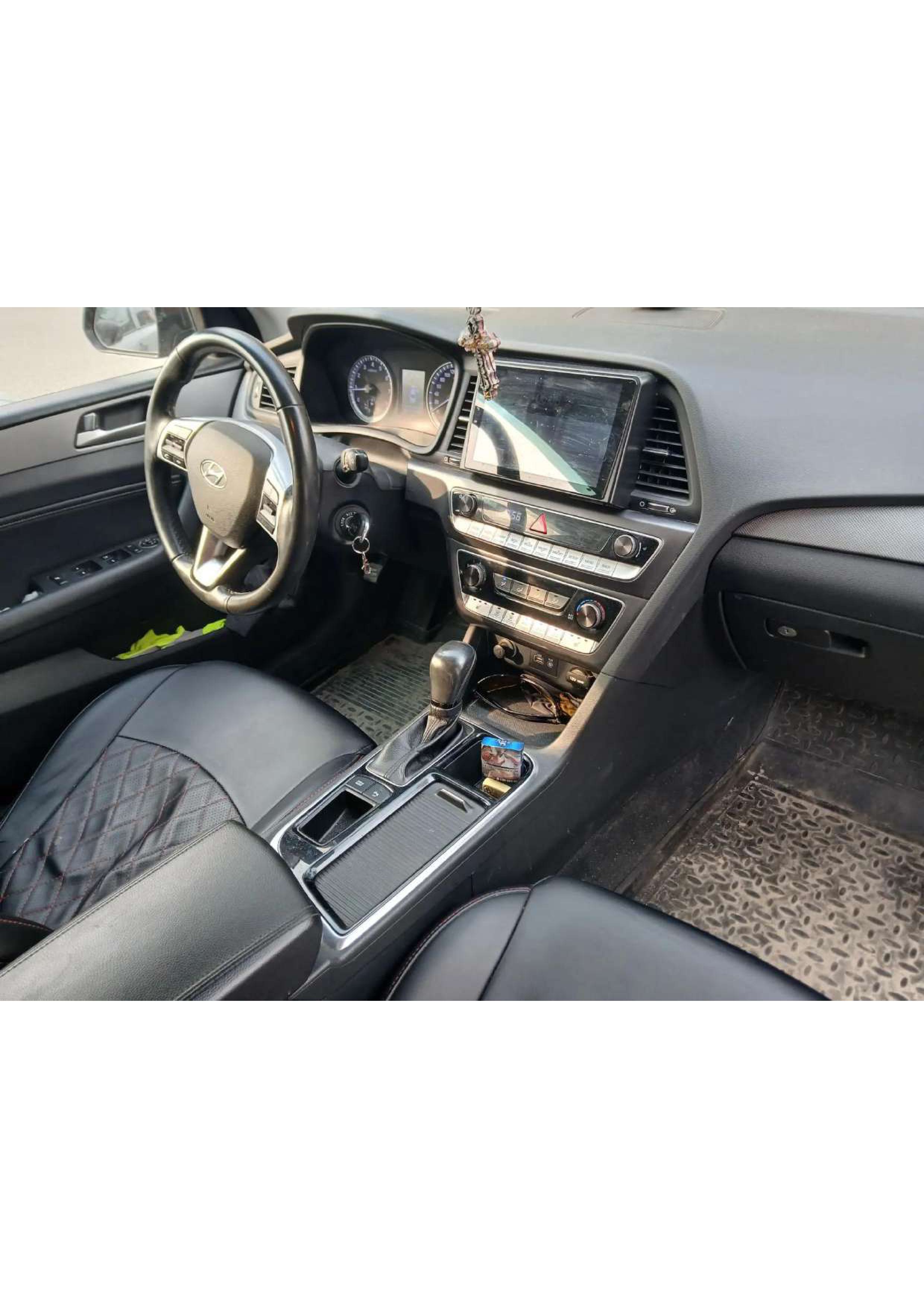 Автомобиль марки HYUNDAI SONATA 2019 г.в., VIN: XWEE241CBK0001390, грн А736ХК186.