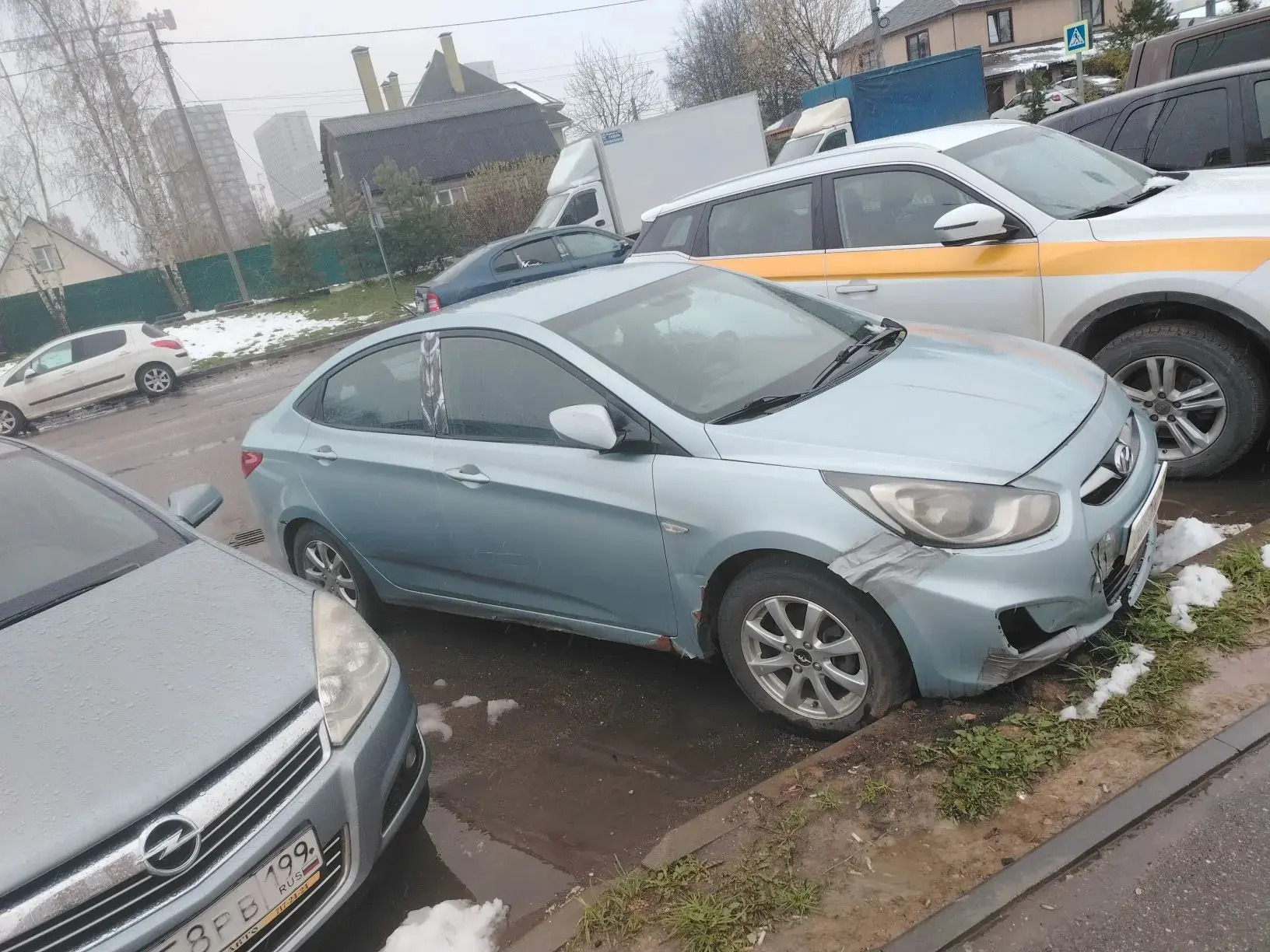 Автомобиль марки HYUNDAI модель Solaris 2011 г.в. VIN-номер Z94CT41CBBR056782