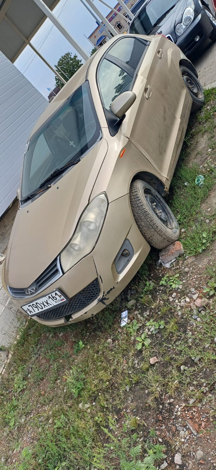 Автомобиль марки CHERY модель А 13,2011 г.в. VIN-номер Y6DAF6854B0002750, находящийся в залоге у ПАО "Совкомбанк"