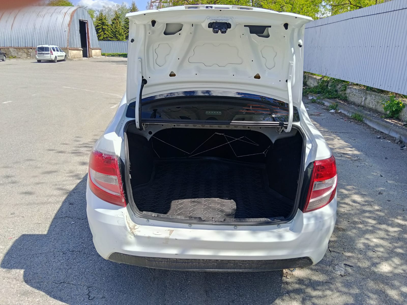 Легковой автомобиль марки: LADA, модель: Granta 219040, год выпуска: 2021 г., идентификационный номер (VIN): XTA219040M0794890