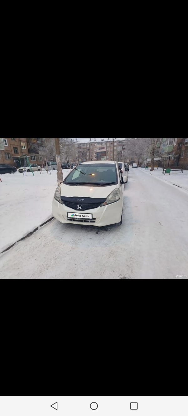 Автомобиль марки HONDA модель FIT 2011г.в. номер кузова GE6-1589142