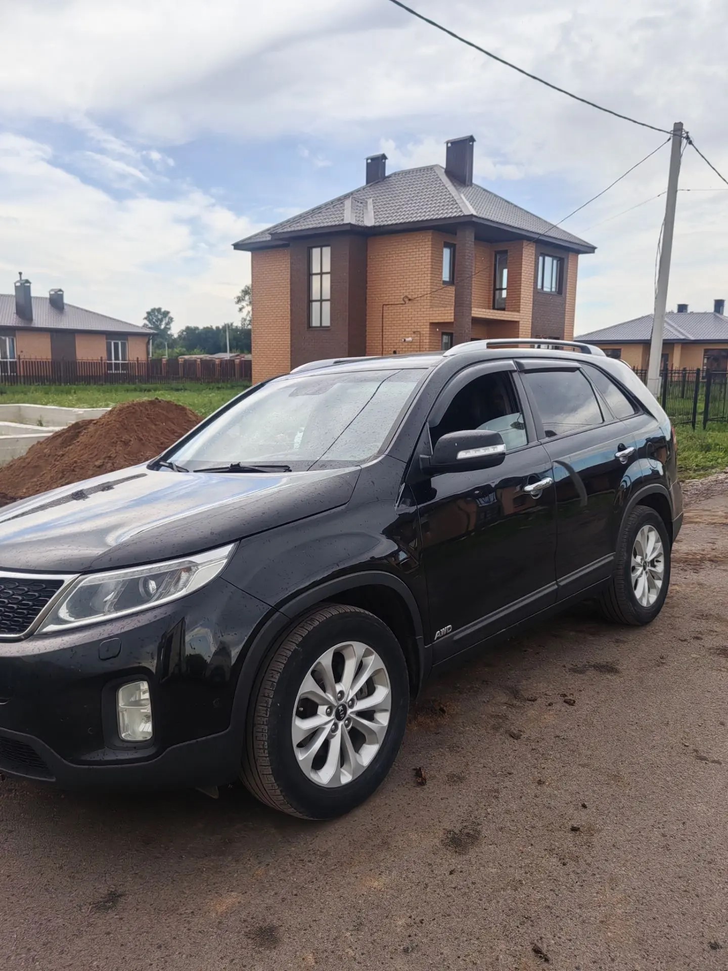 Автомобиль марки KIA модель Sorento 2018 г.в. VIN-номер XWEKU814DHC006247