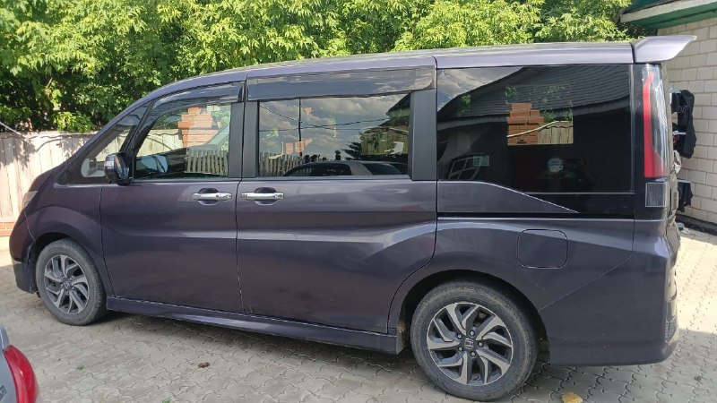 Автомобиль, марка: HONDA модель Stepwgn 2015 г.в. номер кузова RPЗ-1010596, имущество находится в залоге у ПАО «Совкомбанк».