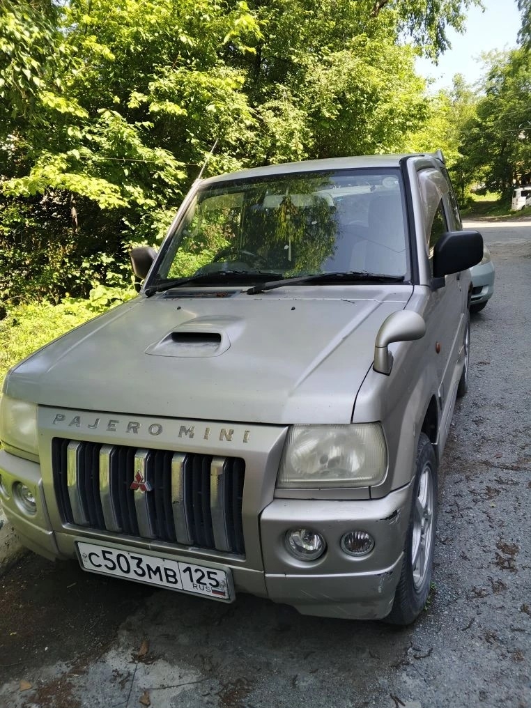 Автомобиль MITSUBISHI модель Pajero 2001 г.в. номер кузова H58A0209420