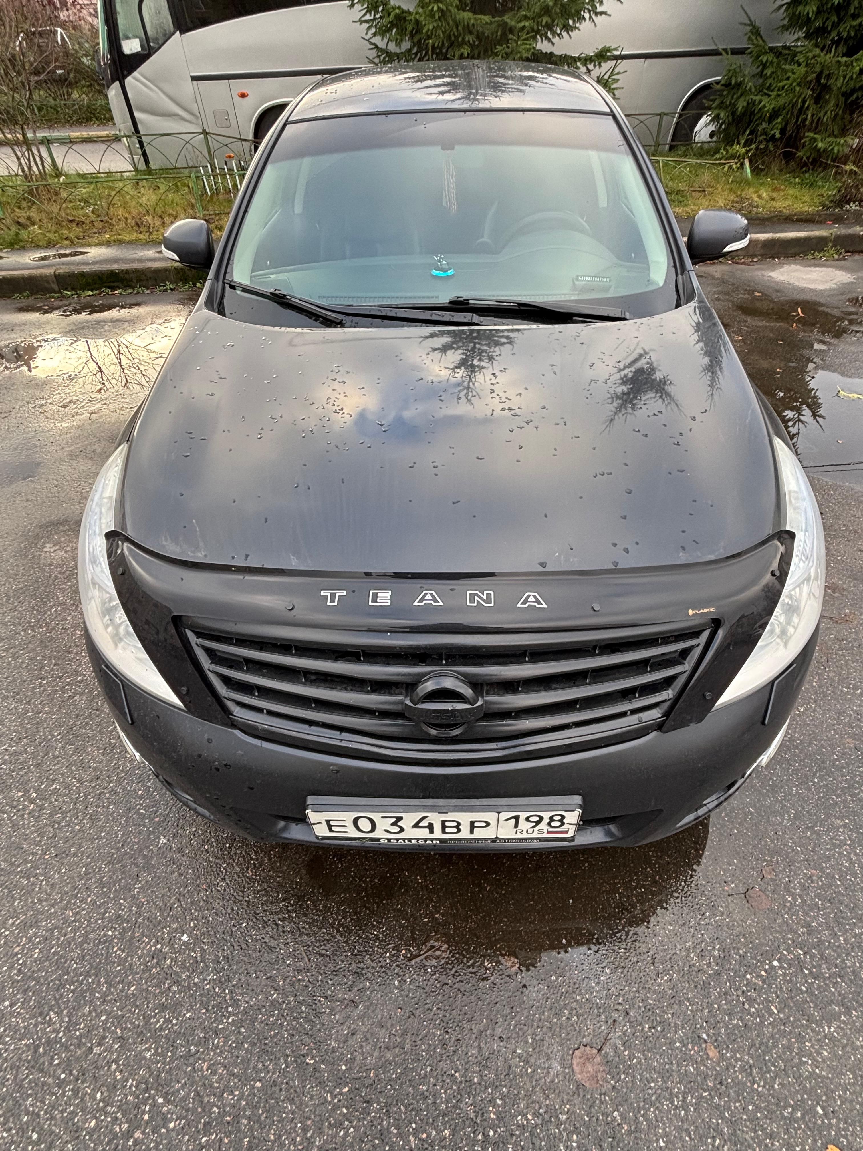 Автомобиль марки НИССАН модель ТЕАНА 2010 г.в. VIN-номер Z8NBBUJ32AS009696