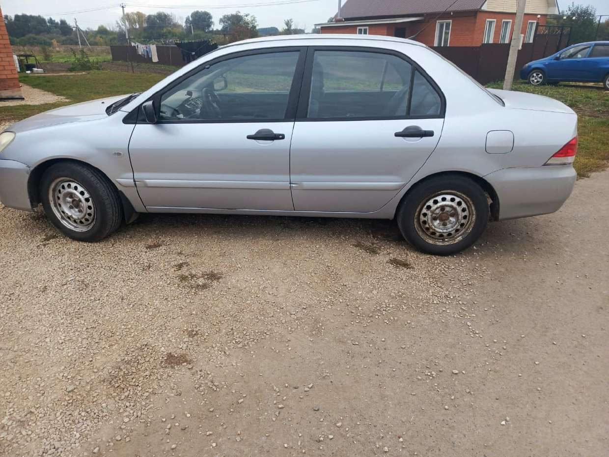 Автомобиль марки MITSUBISHI модель (JMB) LANCER 1.3 2005 г.в. VIN-номер JMBSNCS1A5U002556