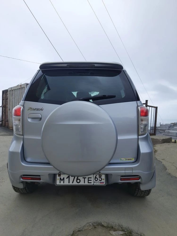 Легковой автомобиль марки: TOYOTA, модели: RUSH, год выпуска: 2013, кузов No: J210E 2003680