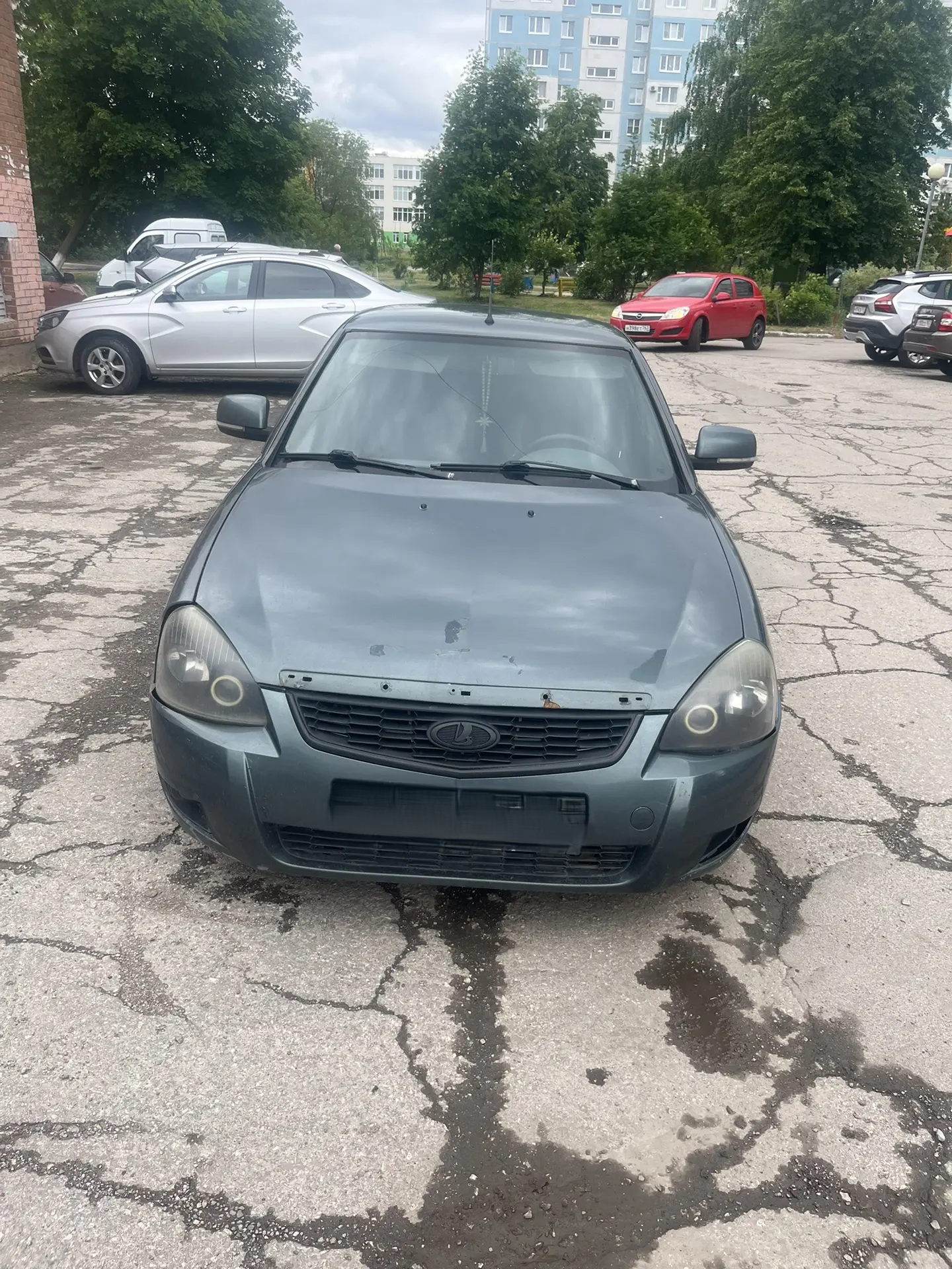 LADA модель Priora 2011 г.в. VIN-номер XTA217030C0340585. Имущество находится в залоге у ПАО "Совкомбанк".
