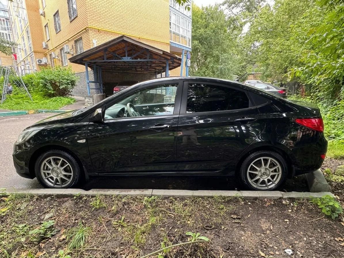 Автомобиль марки HYUNDAI Solaris, 2014 г.в., VIN: Z94CT41CBDR288382