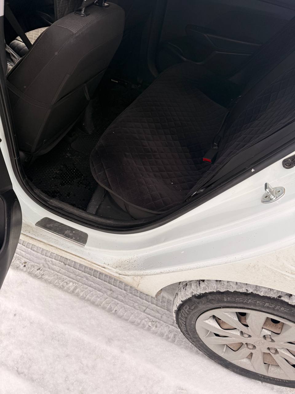 Легковой автомобиль марки: Hyundai, модель: Solaris, год выпуска: 2018 г., идентификационный номер (VIN): Z94K241CBKR098614