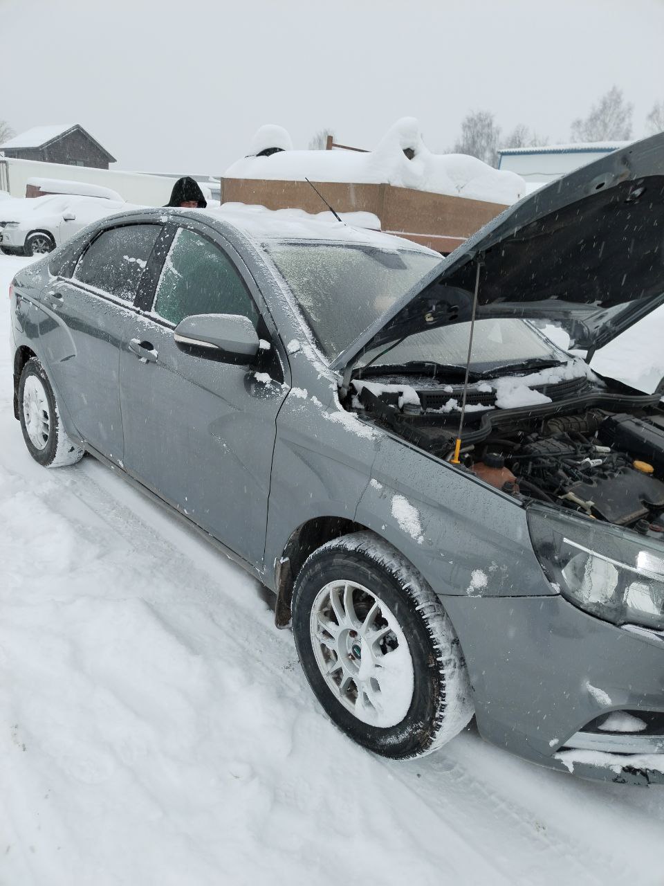 Легковой автомобиль марки: LADA VESTA GFL130, год выпуска 2016, VIN: XTAGFL130HY041337