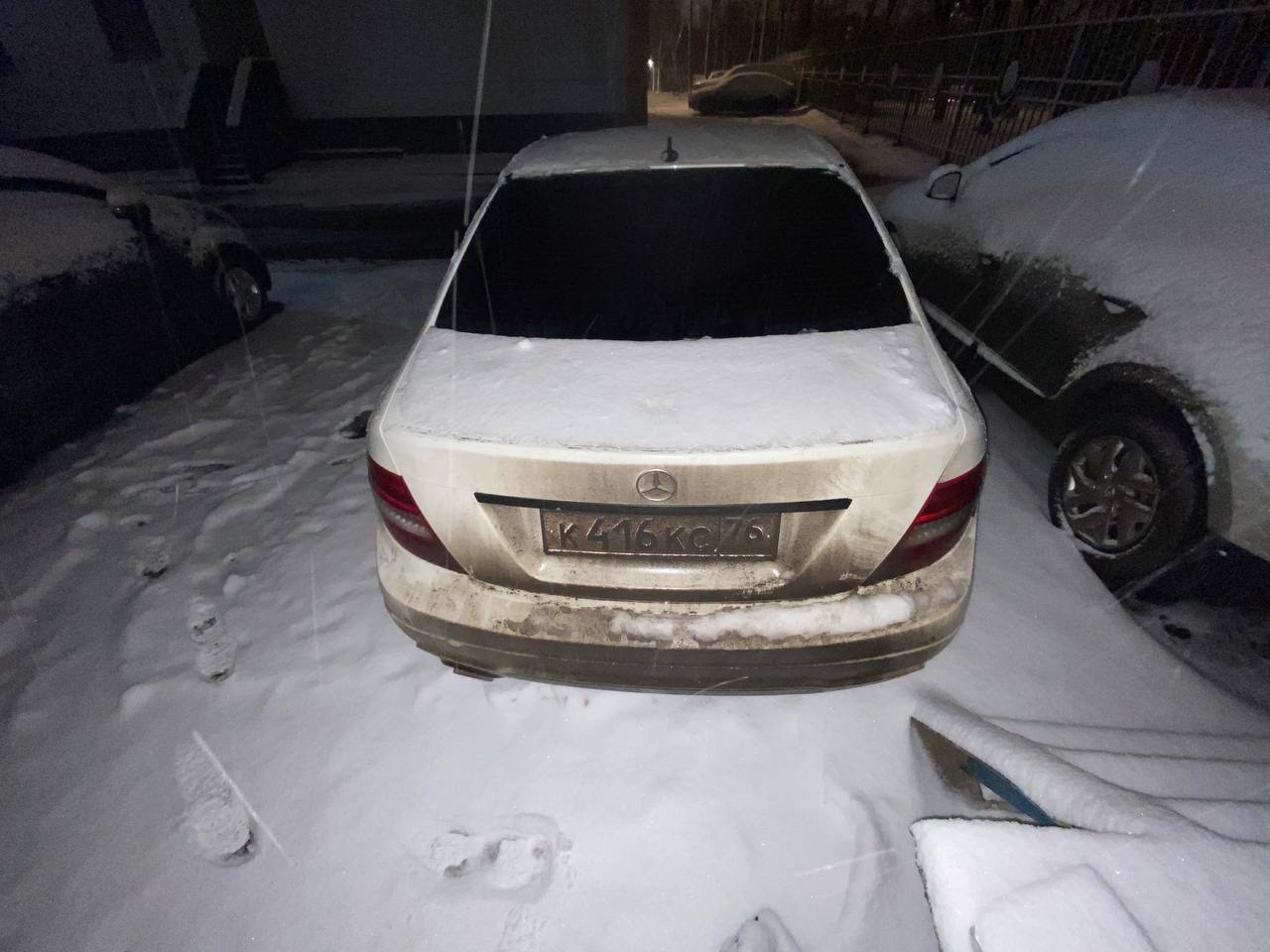 Автомобиль марки MERCEDES-BENZ модель C 200 2011 г.в. VIN-номер WDD2040481A562459