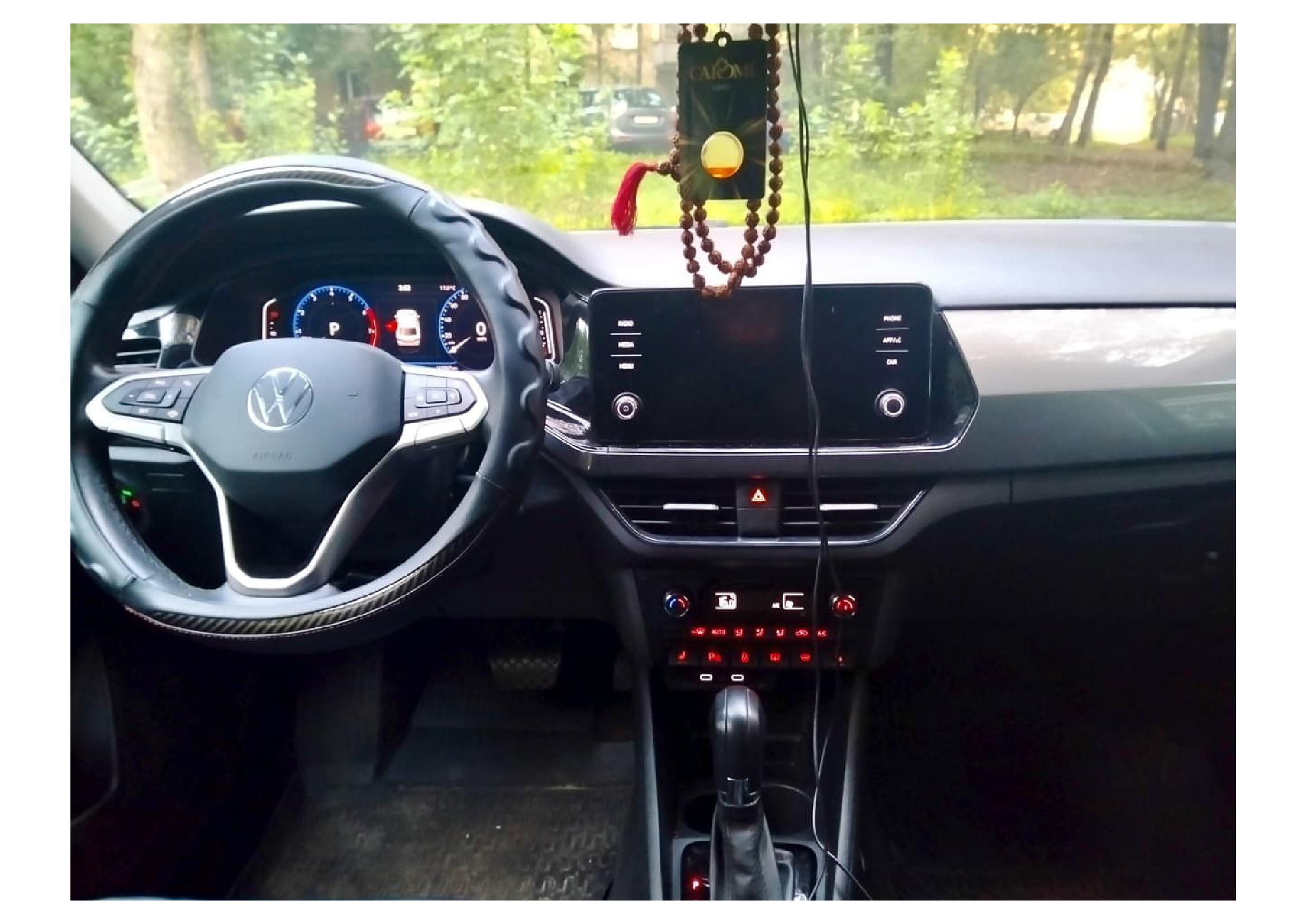 Автомобиль марки VOLKSWAGEN модель Polo 2021 г.в. VIN-номер XW8ZZZCKZNG001137