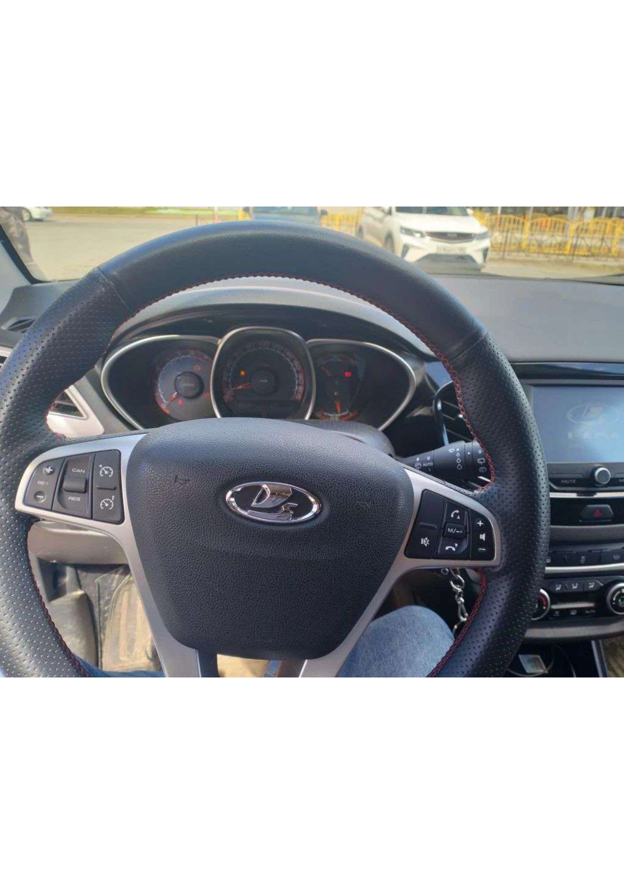Автомобиль марки LADA модель Vesta, 2018 года выпуска, VIN-номер XTAGFK110JY177897