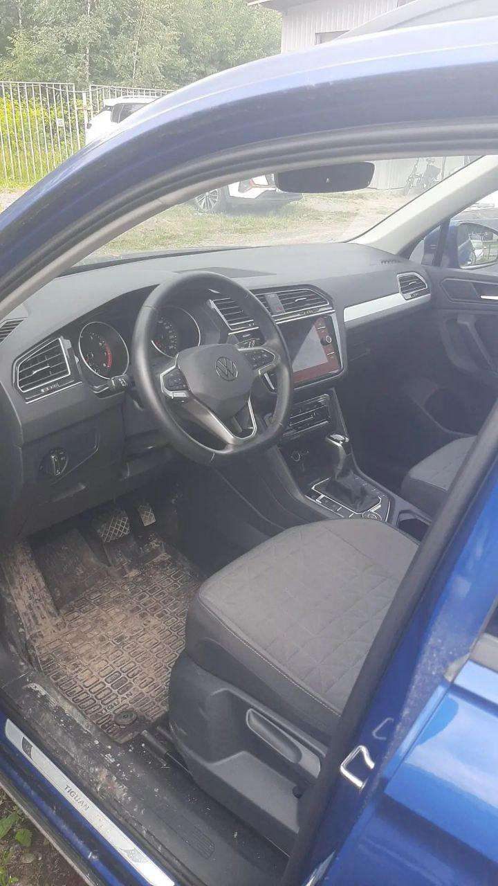 Автомобиль легковой Volkswagen Tiguan, 2021 г.в., VIN XW8ZZZ5NZMG012730.