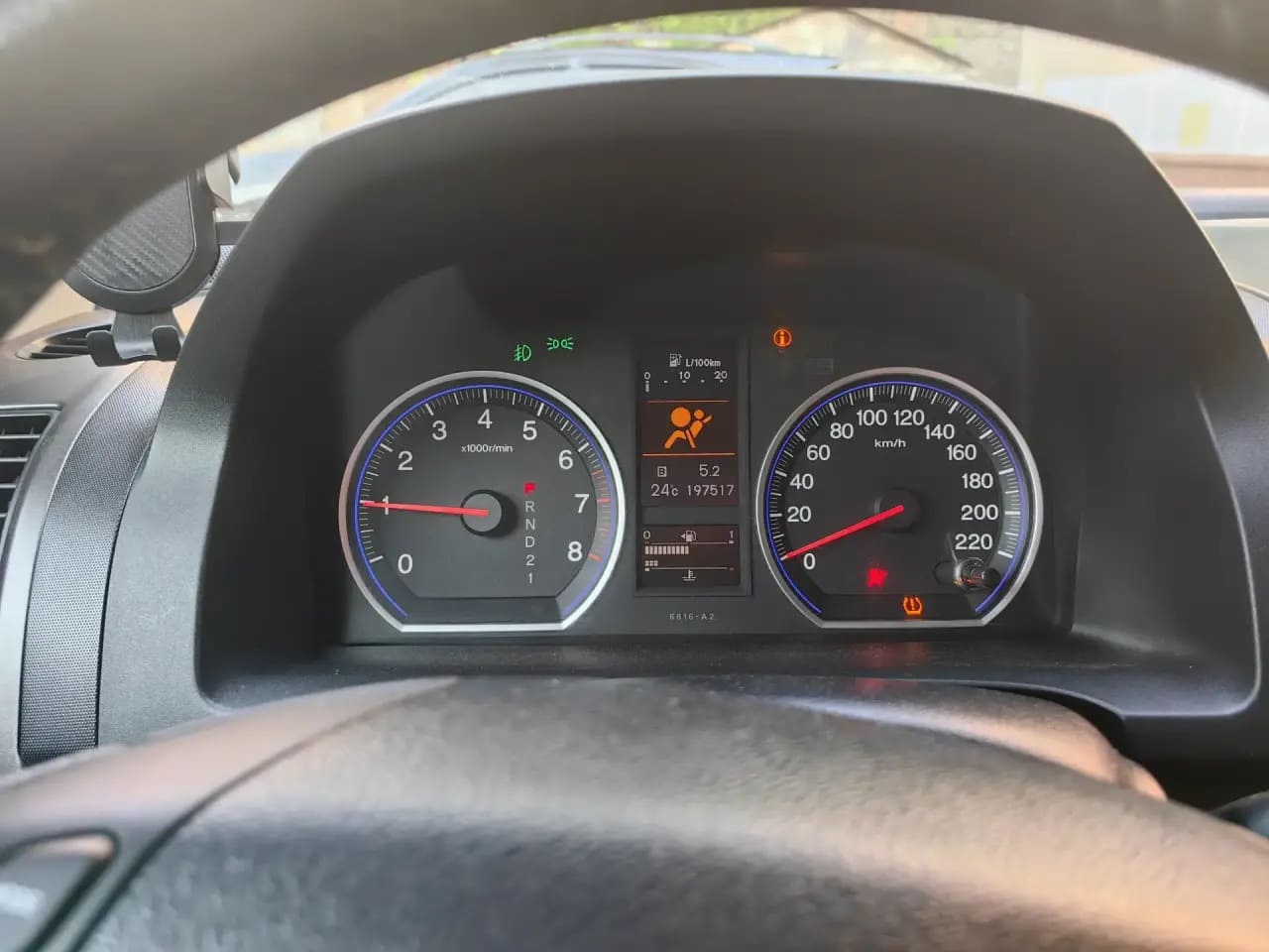 Автомобиль марки HONDA модель CRV 2011 г.в. VIN-номер SHSRE7870BU001108