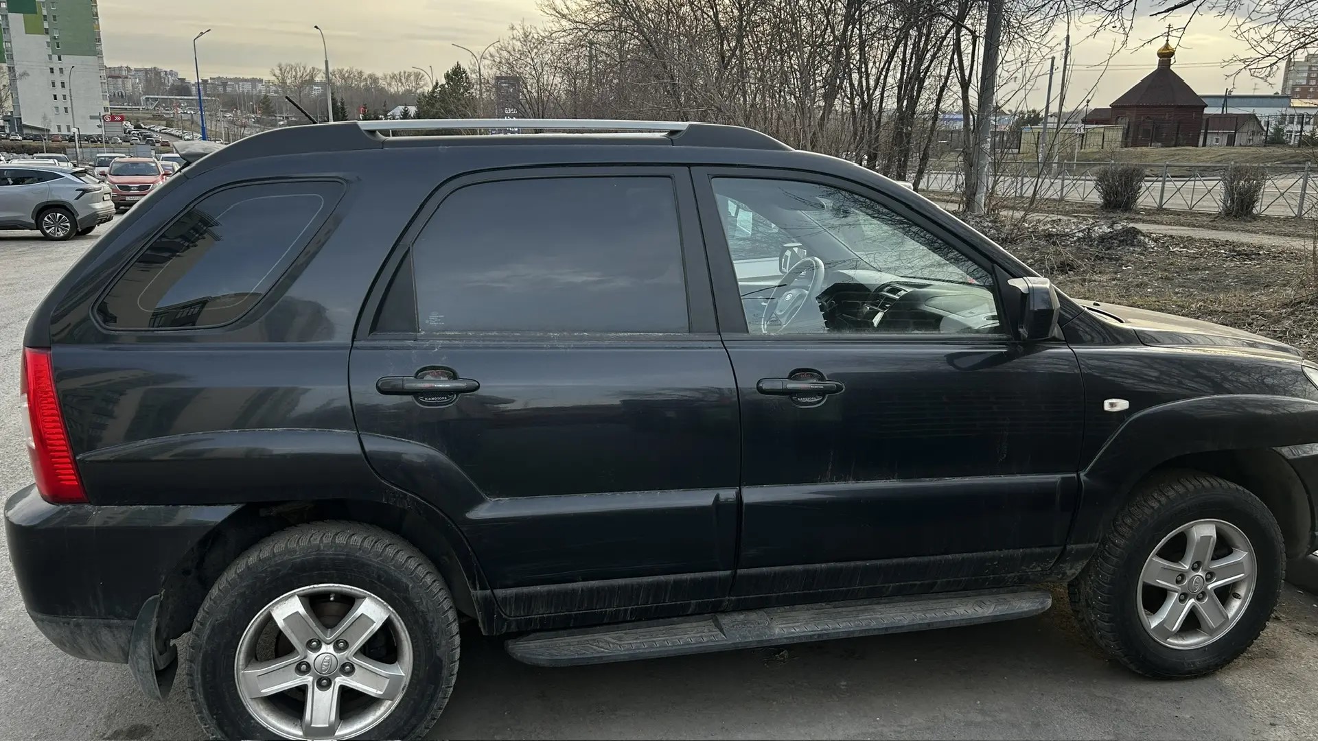 Автомобиль марки KIA модель SPORTAGE 2010 г.в. VIN-номер XWEKH812AA0006157