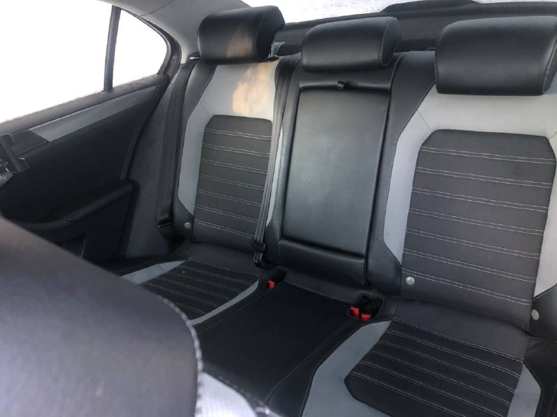 Автомобиль марки VOLKSWAGEN, модель Jetta, 2011 г.в., VIN-номер WVWZZZ16ZBM111850