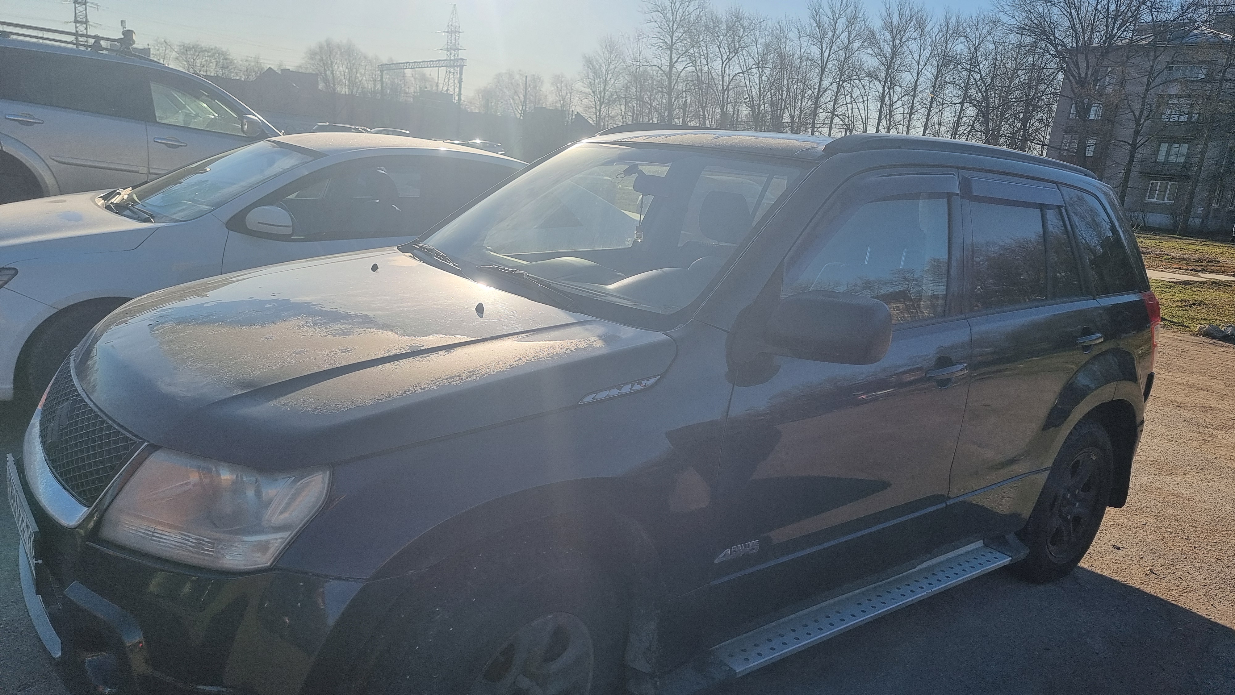 Автомобиль марки SUZUKI модель Grand Vitara 2006 г.в. VIN-номер JS3TD944964103505;
