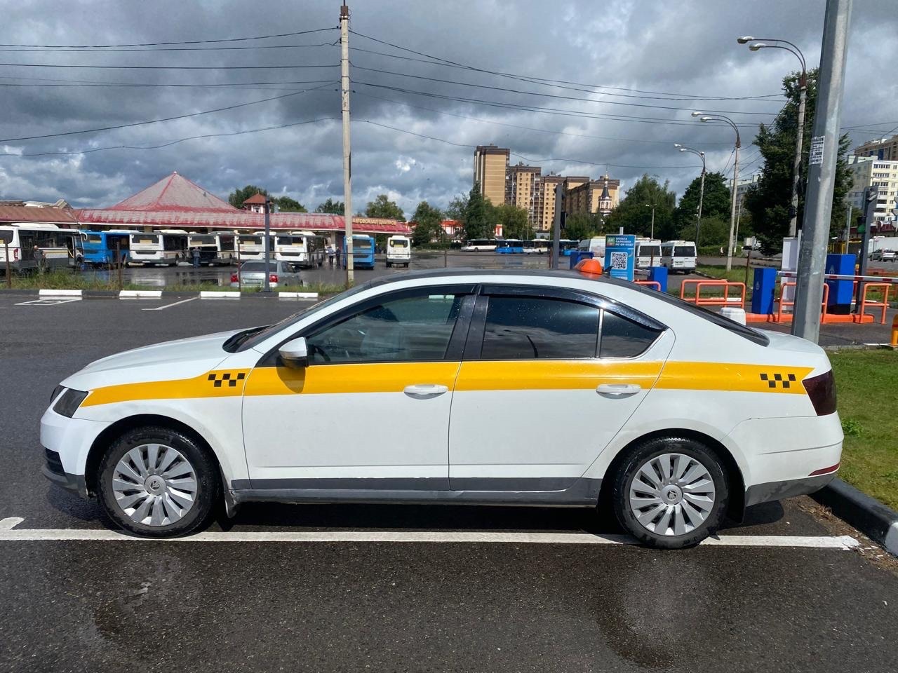Автомобиль марки SKODA модель OCTAVIA 2018 г.в. VIN-номер XW8AN2NE2JH034714