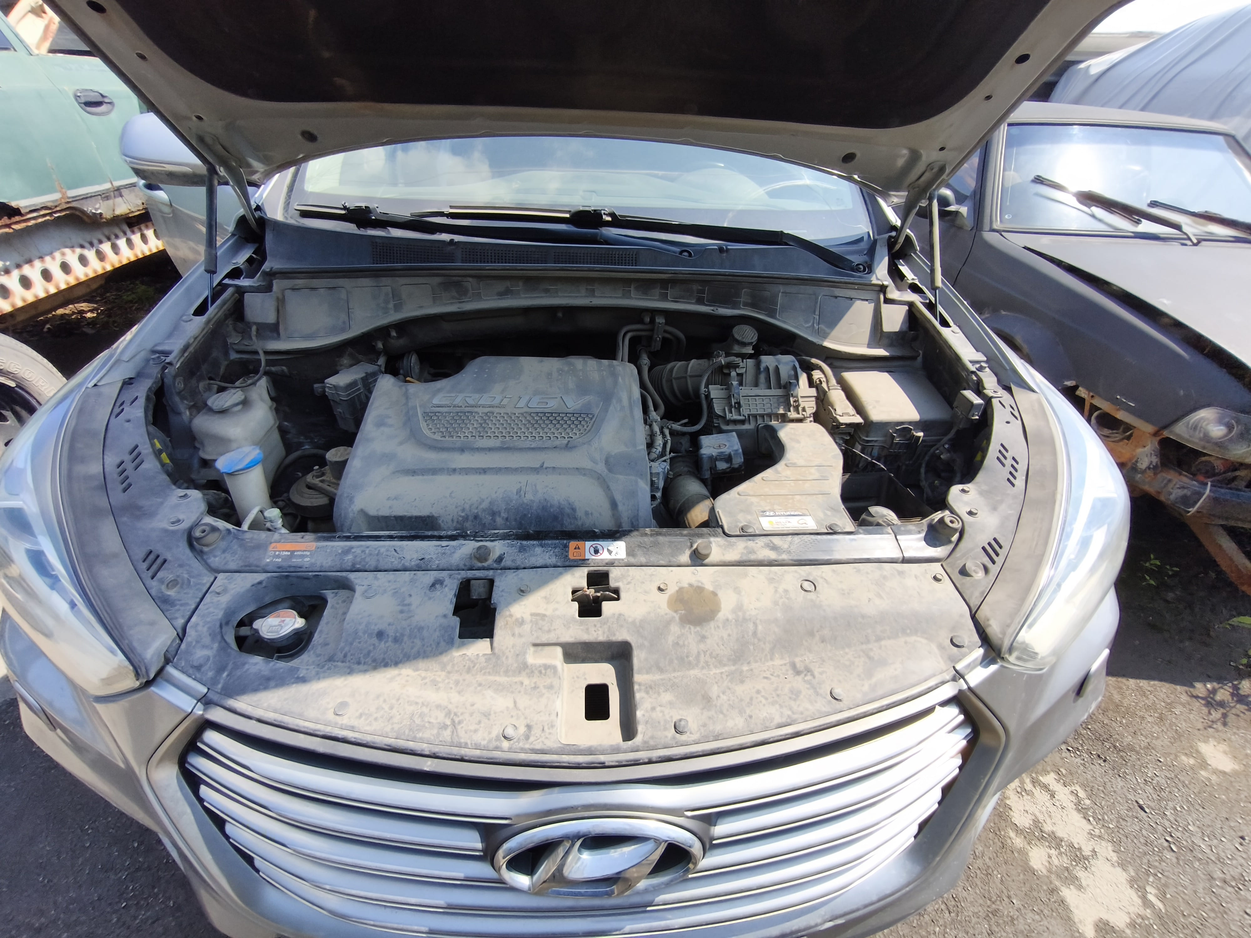 автомобиль марки Hyundai Grand Santa FE, 2017 года выпуска, идентификационный номер XWESN81XDH0000563